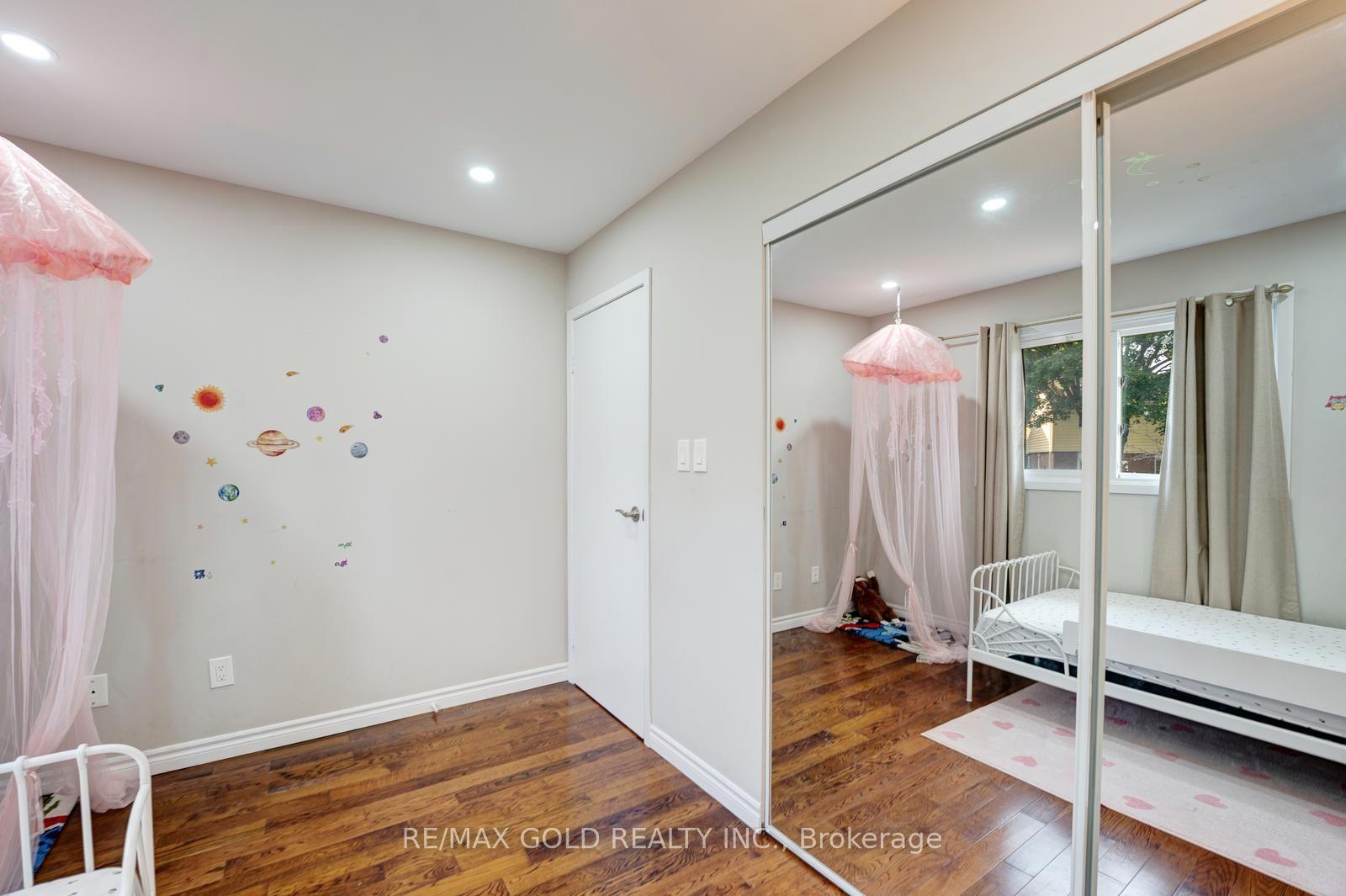 Photo 27 of 2848 Bucklepost Crescent, Mississauga, Meadowvale — HOMEH