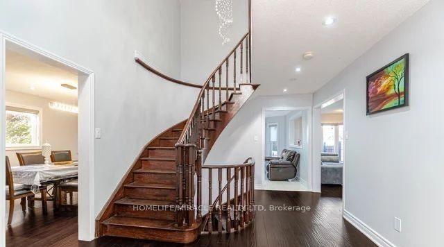 Photo 13 of 50 Hyatt Drive, Brampton, Northwood Park — HOMEH