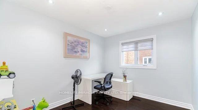 Photo 18 of 50 Hyatt Drive, Brampton, Northwood Park — HOMEH