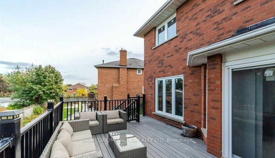 Photo 34 of 50 Hyatt Drive, Brampton, Northwood Park — HOMEH