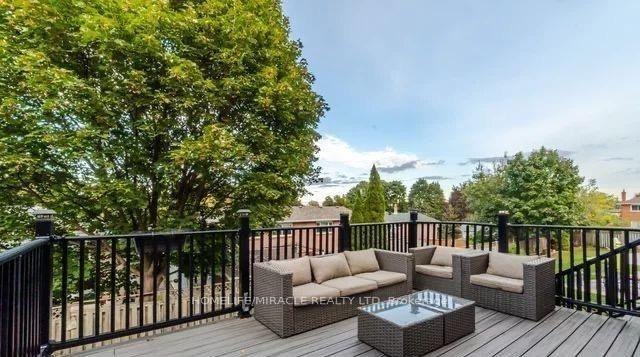 Photo 35 of 50 Hyatt Drive, Brampton, Northwood Park — HOMEH
