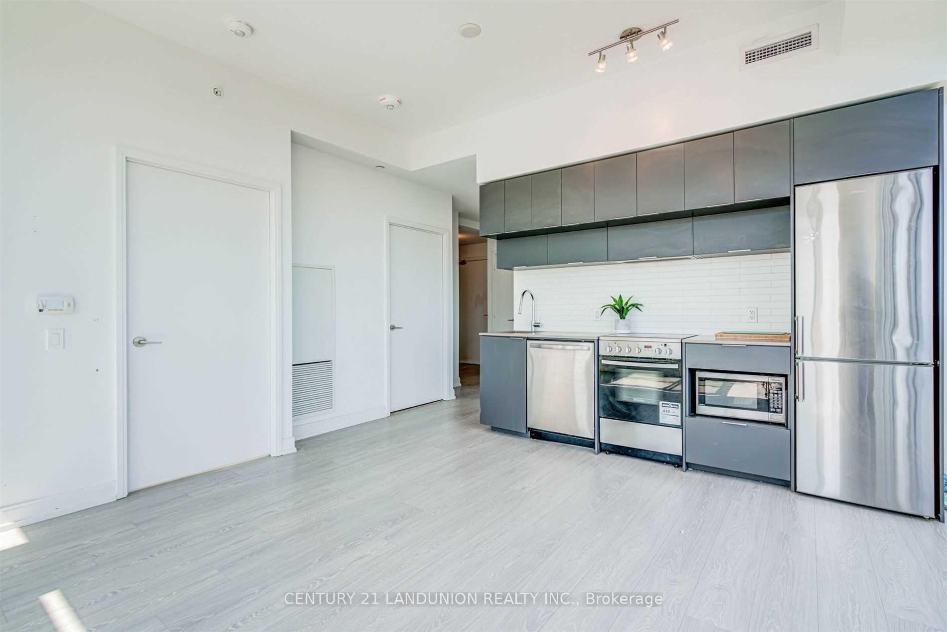 Photo 4 of Unit 2905, 181 Dundas Street E, Toronto, Moss Park — HOMEH