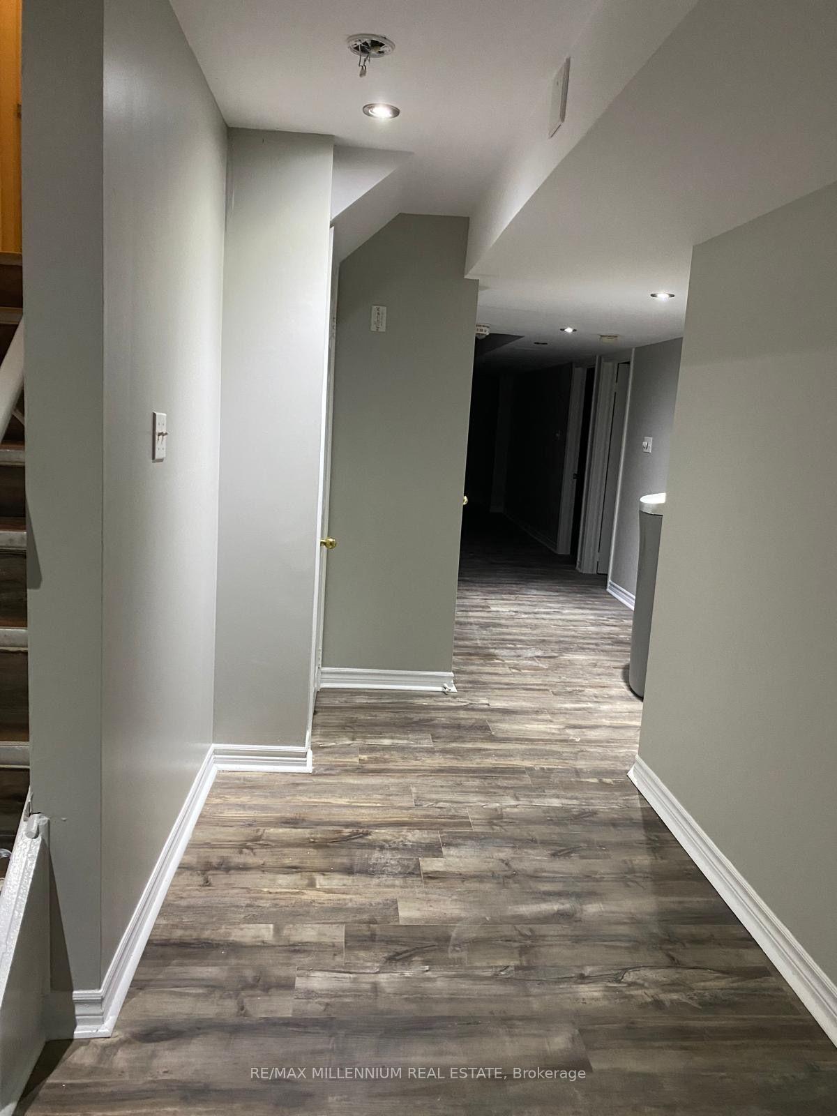 Photo 3 of 35 Southlake Boulevard, Brampton, Madoc — HOMEH