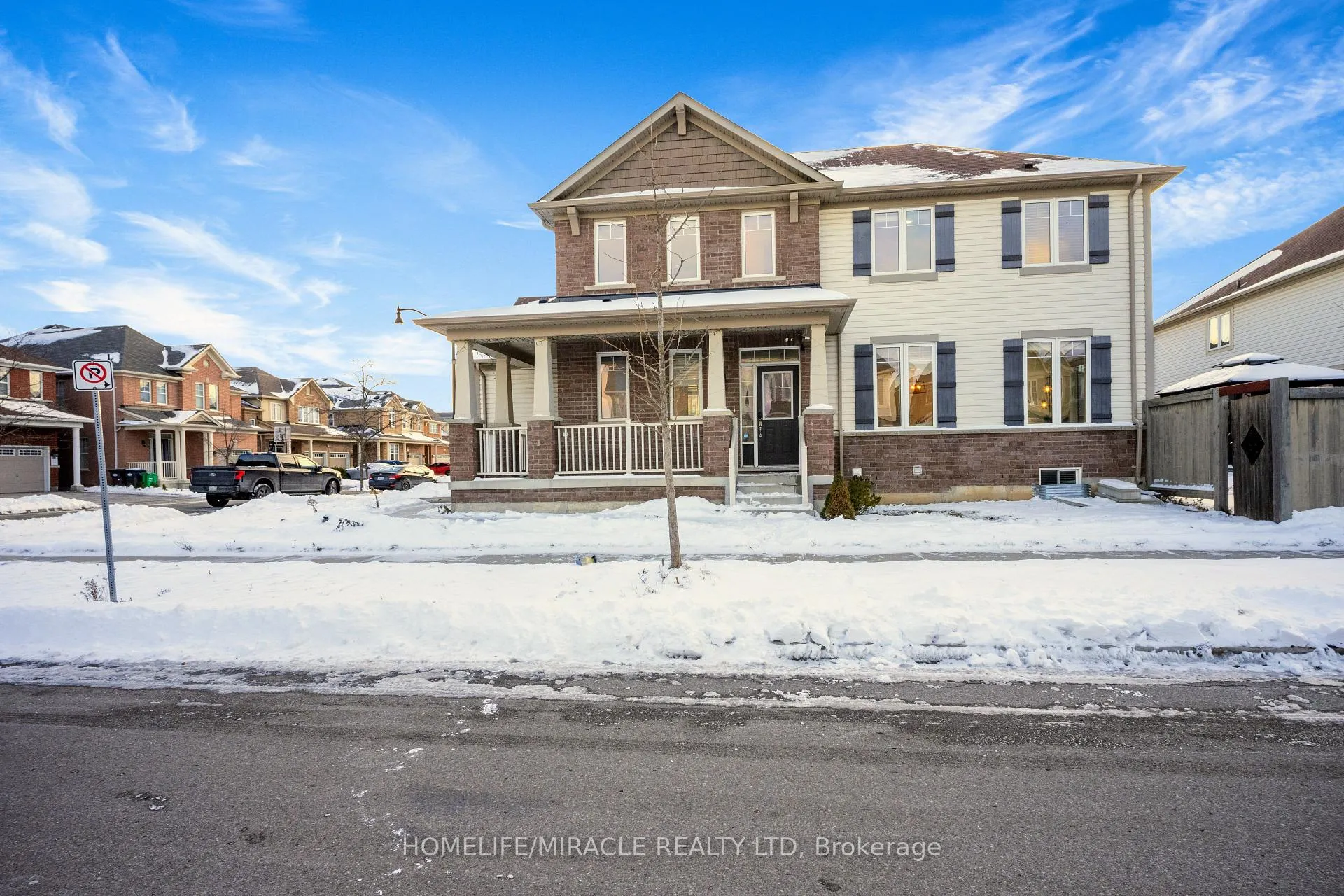 Photo 3 of 24 Killick Road, Brampton, Brampton West — HOMEH