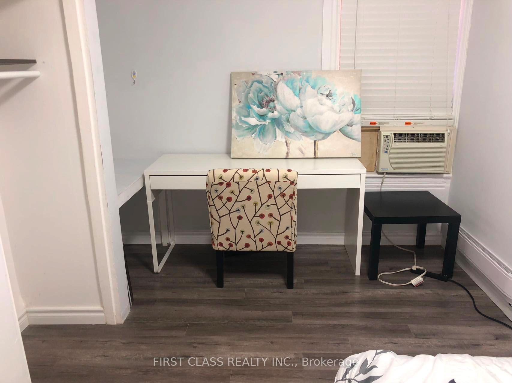 Photo 1 of Unit 3rd Floor, 524 Bathurst Street, Toronto, Palmerston-Little Italy — HOMEH