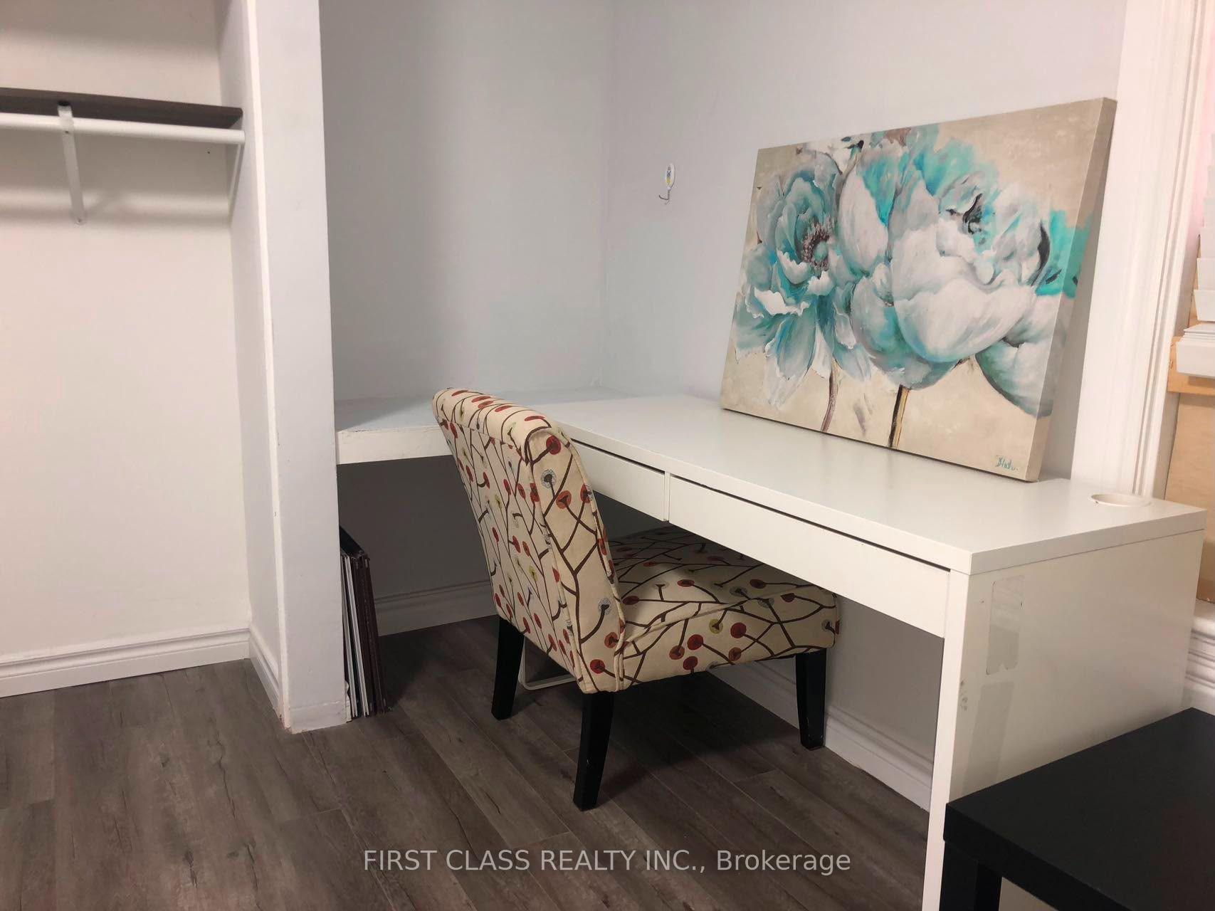 Photo 2 of Unit 3rd Floor, 524 Bathurst Street, Toronto, Palmerston-Little Italy — HOMEH
