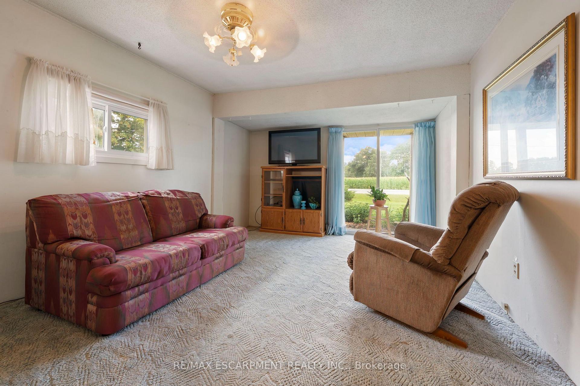 Photo 8 of 2088 Highway 3, Norfolk, Delhi — HOMEH