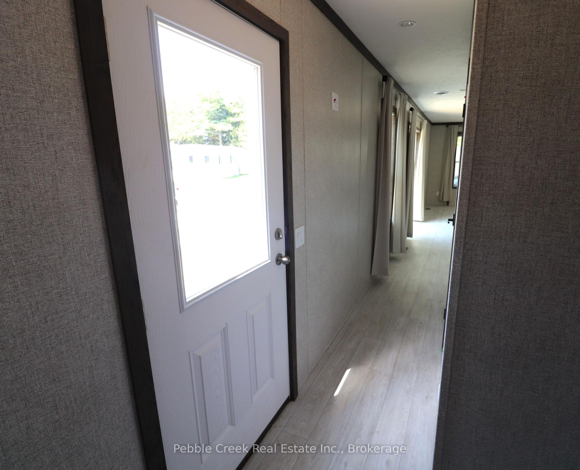 Photo 5 of 17 Sutton Drive, Ashfield-Colborne-Wawanosh, Colborne — HOMEH
