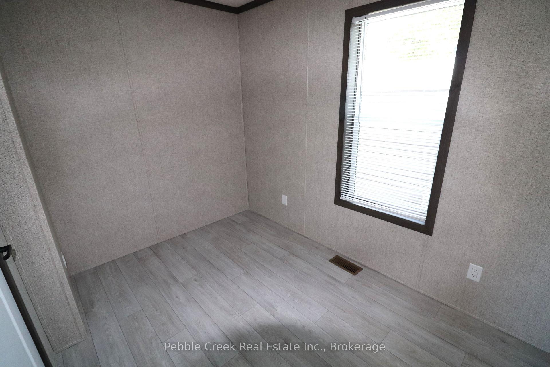Photo 11 of 17 Sutton Drive, Ashfield-Colborne-Wawanosh, Colborne — HOMEH