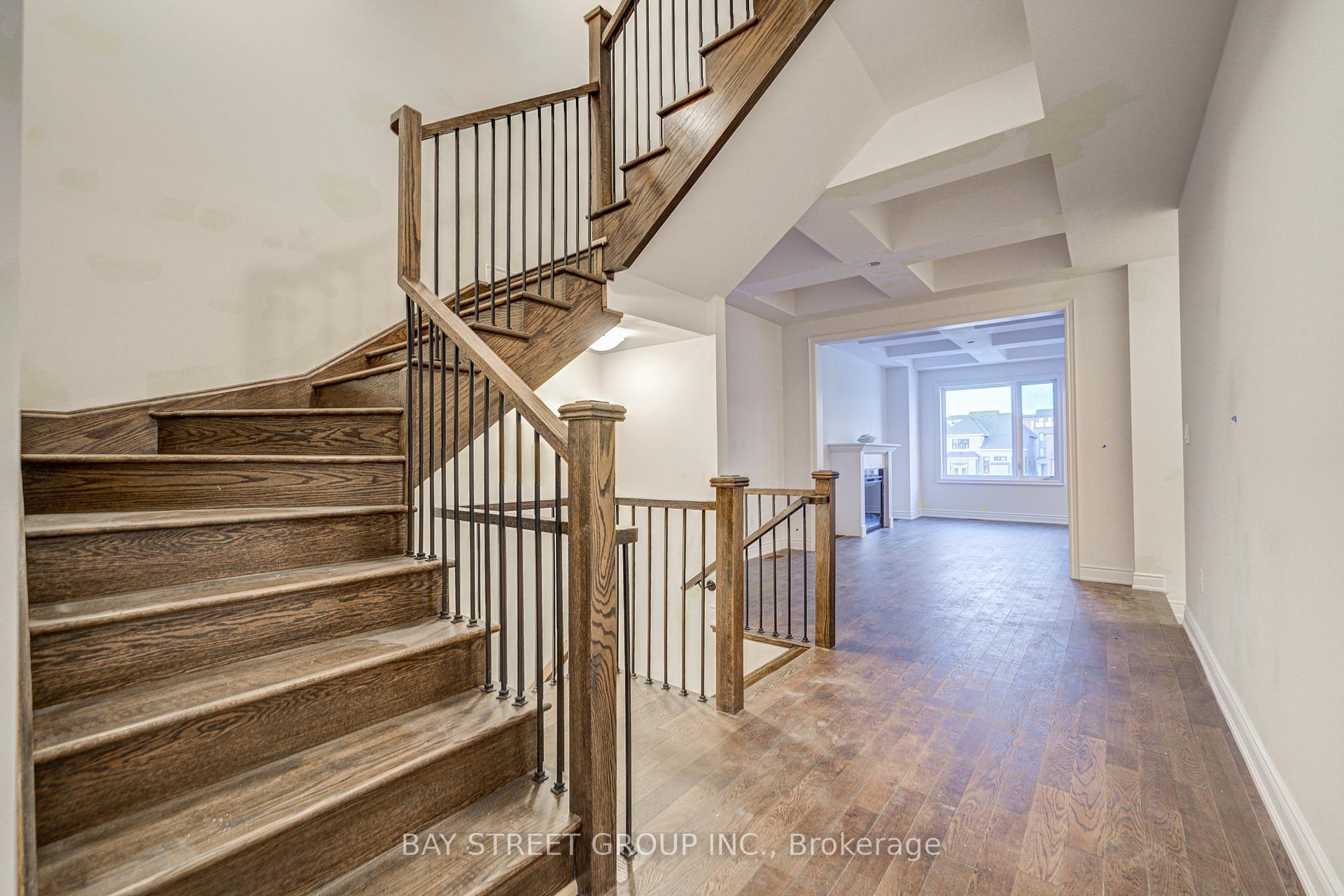 Photo 4 of 3111 Perkins Way, Oakville, Joshua Meadows — HOMEH