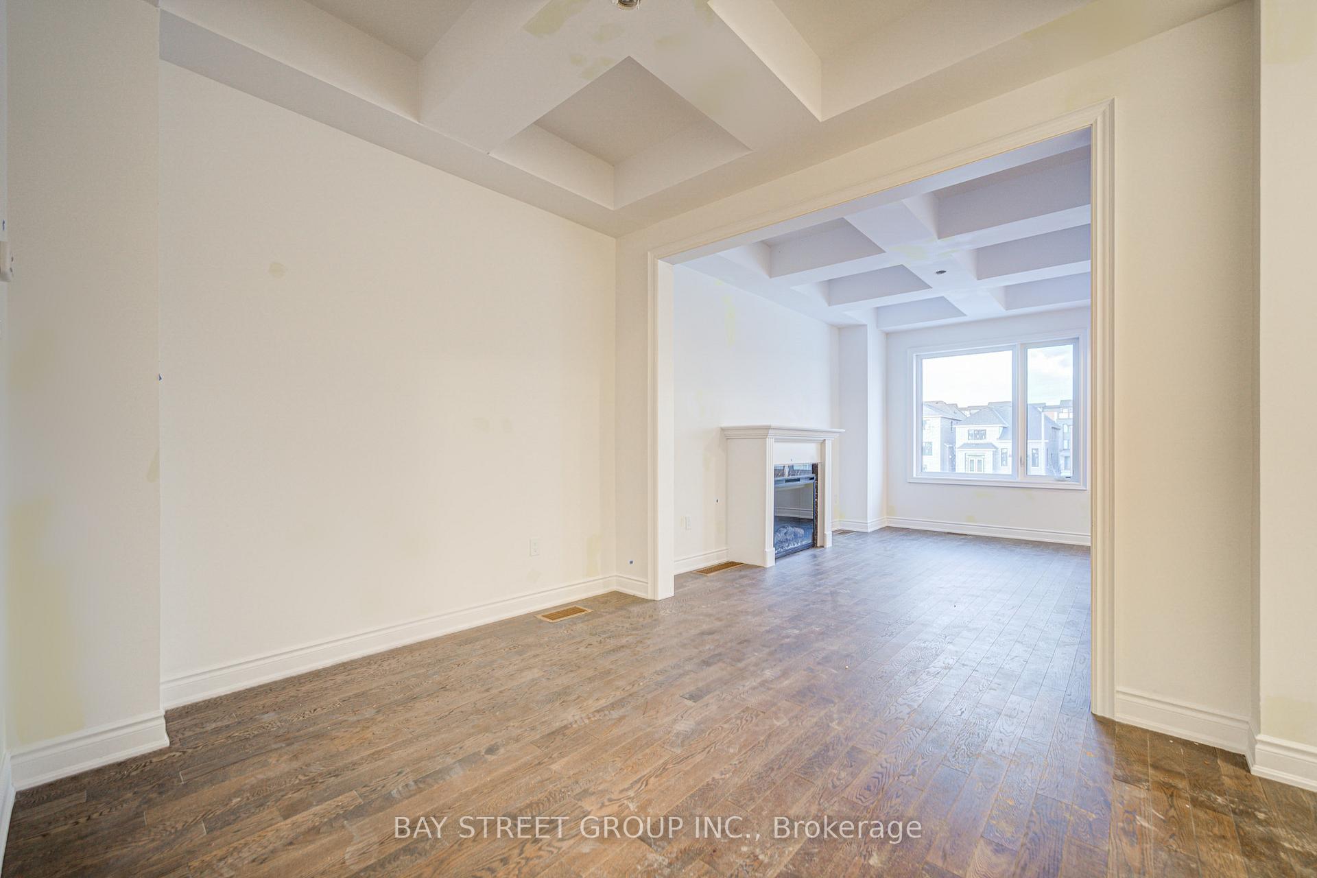 Photo 5 of 3111 Perkins Way, Oakville, Joshua Meadows — HOMEH