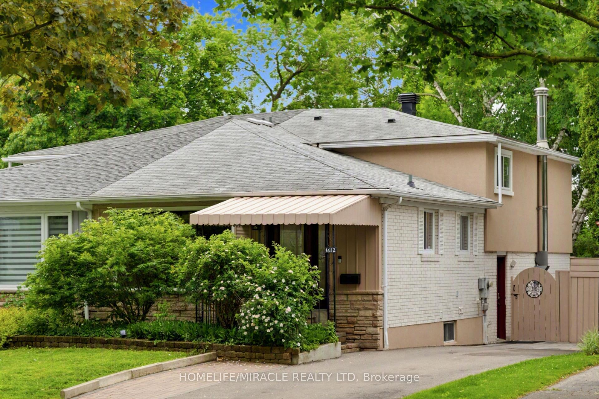 Photo 1 of 1612 Wavell Crescent, Mississauga, Applewood — HOMEH