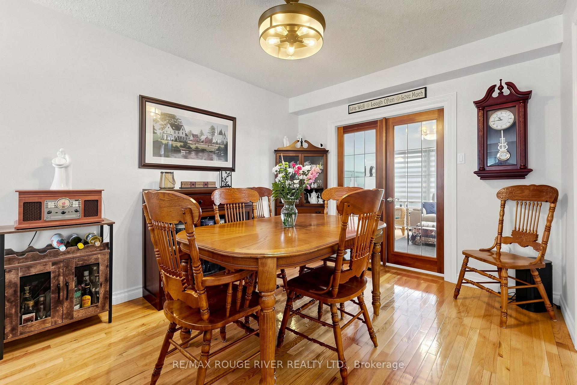 Photo 8 of 49 Gilmour Drive, Ajax, Central — HOMEH