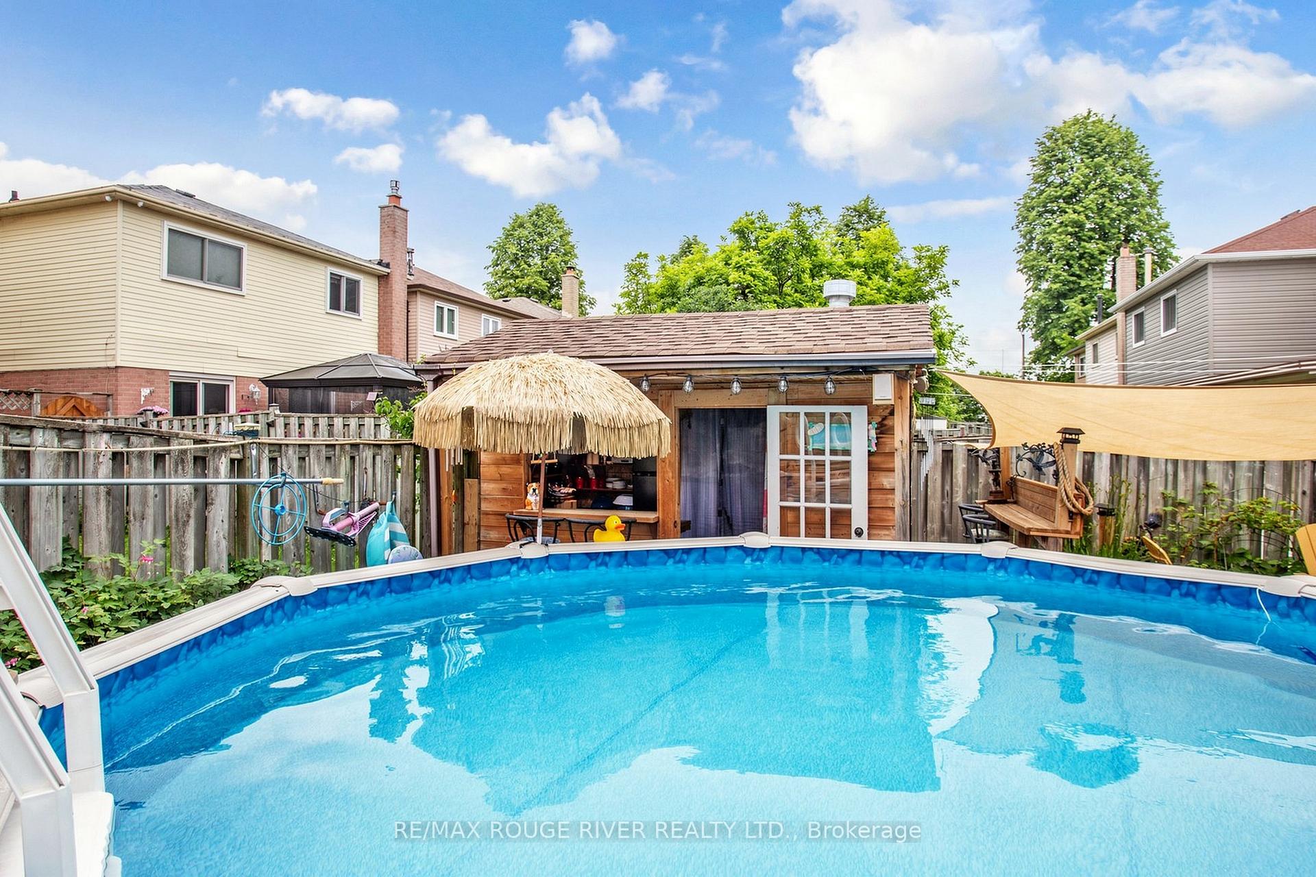 Photo 36 of 49 Gilmour Drive, Ajax, Central — HOMEH