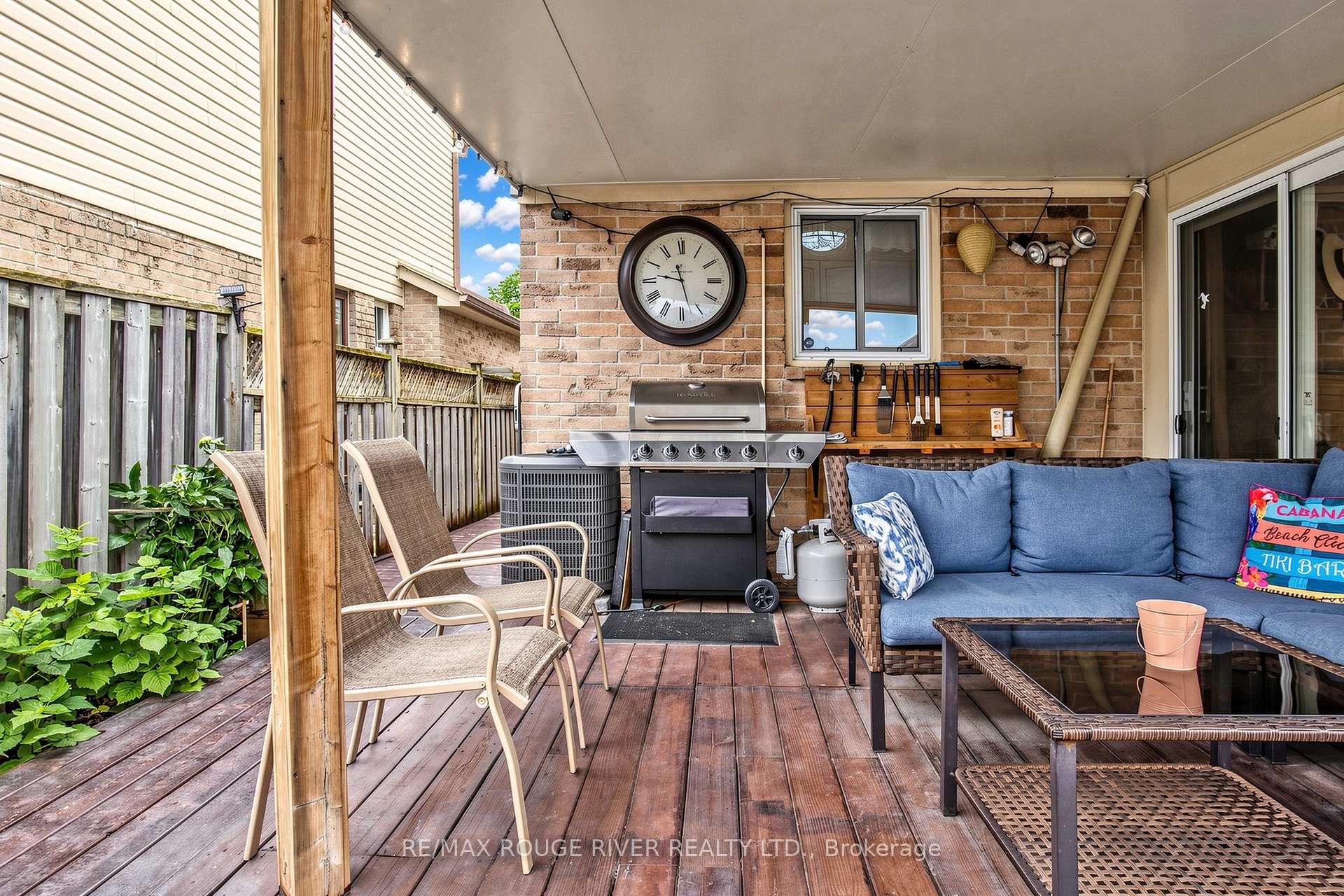 Photo 44 of 49 Gilmour Drive, Ajax, Central — HOMEH
