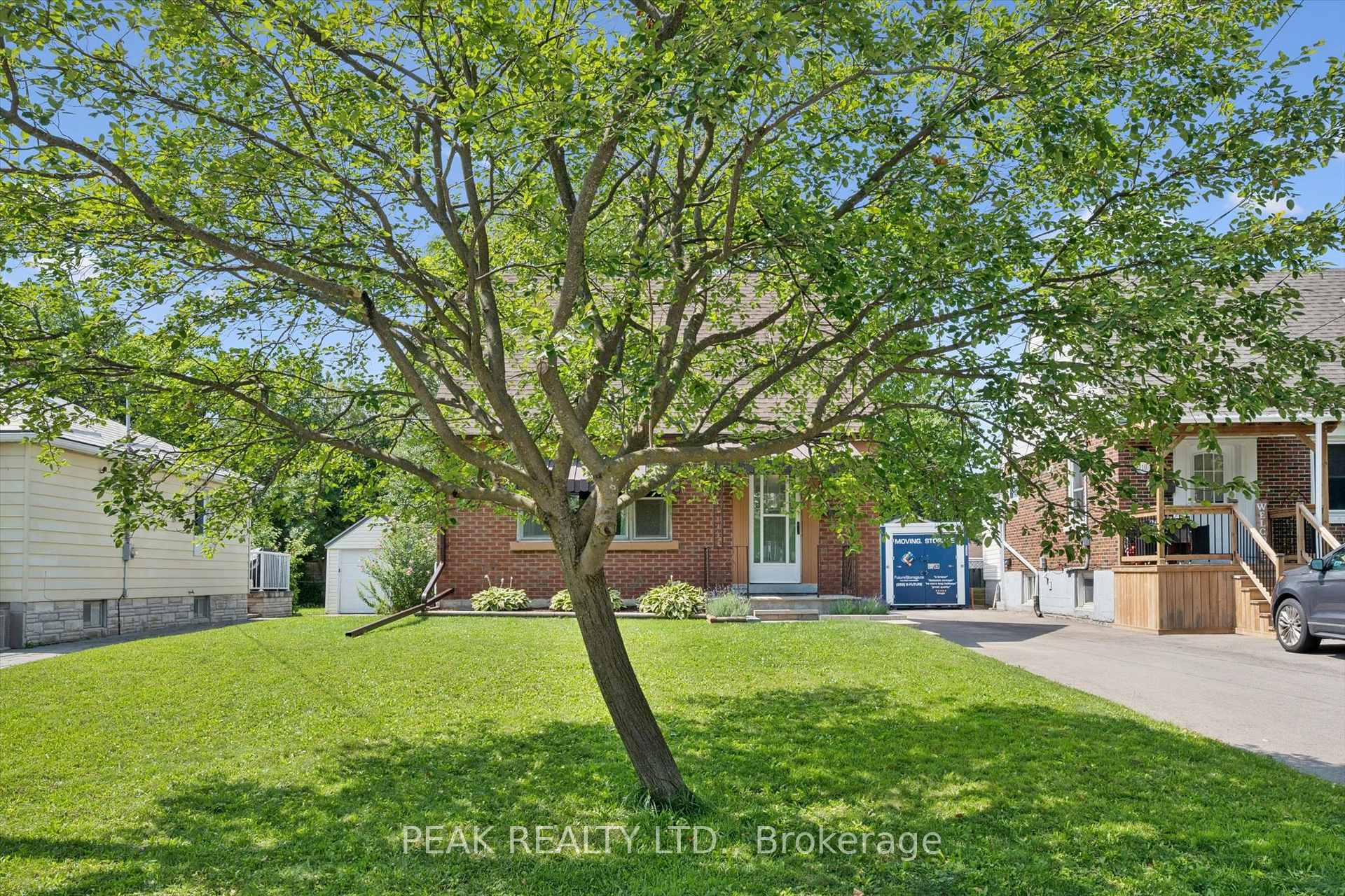 Photo 3 of 114 Lorne Crescent, Kitchener, St. Marys Hospital — HOMEH