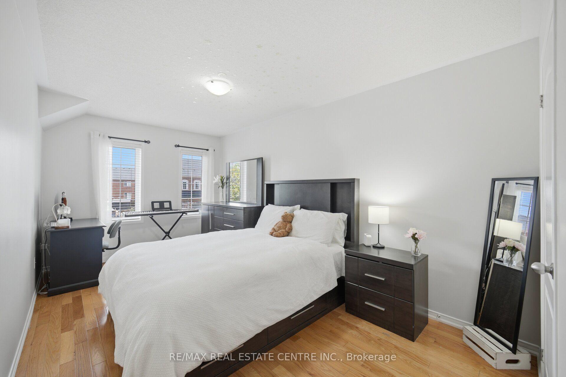 Photo 19 of 5 Delambray Street W, Brampton, Sandringham-Wellington — HOMEH