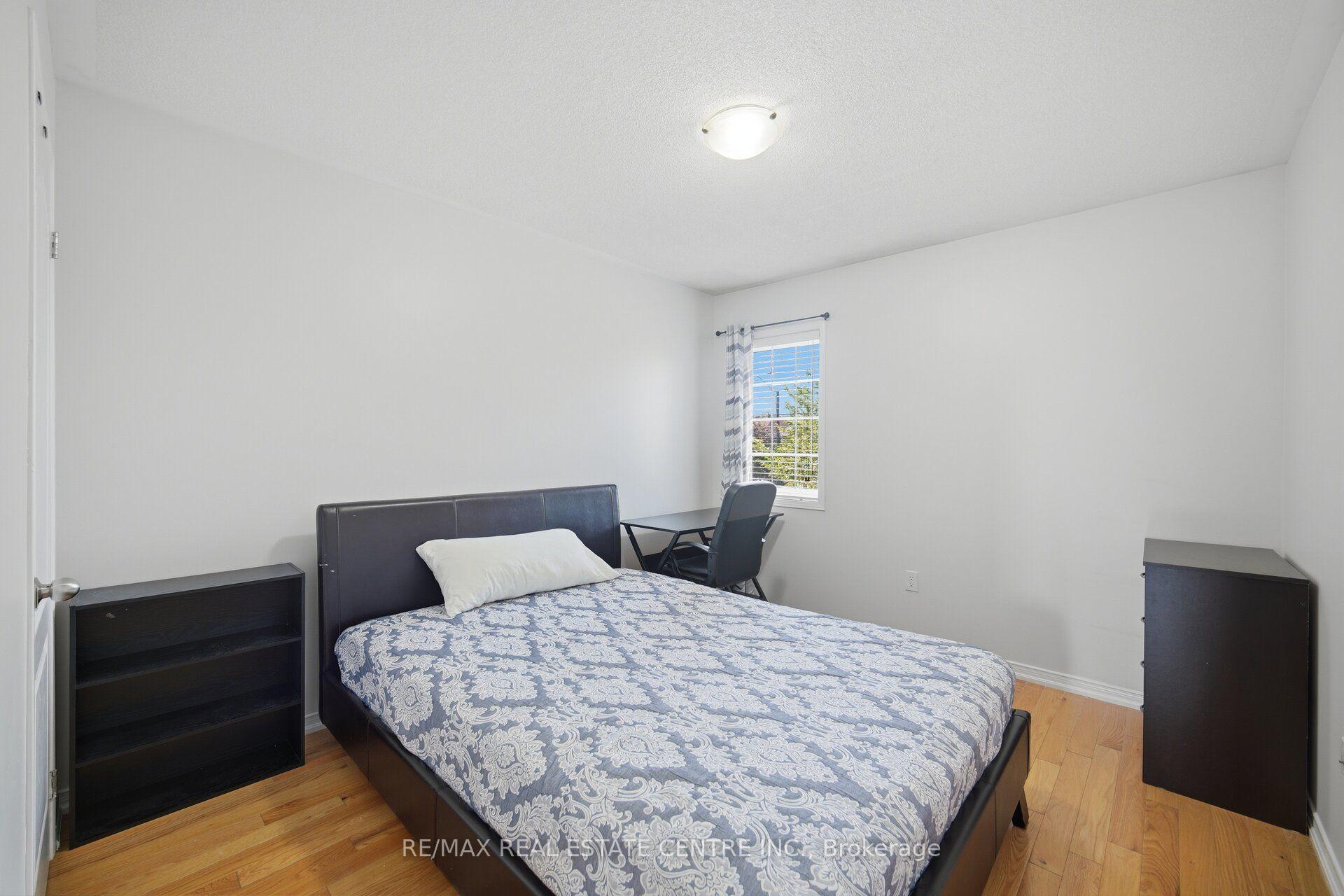 Photo 20 of 5 Delambray Street W, Brampton, Sandringham-Wellington — HOMEH