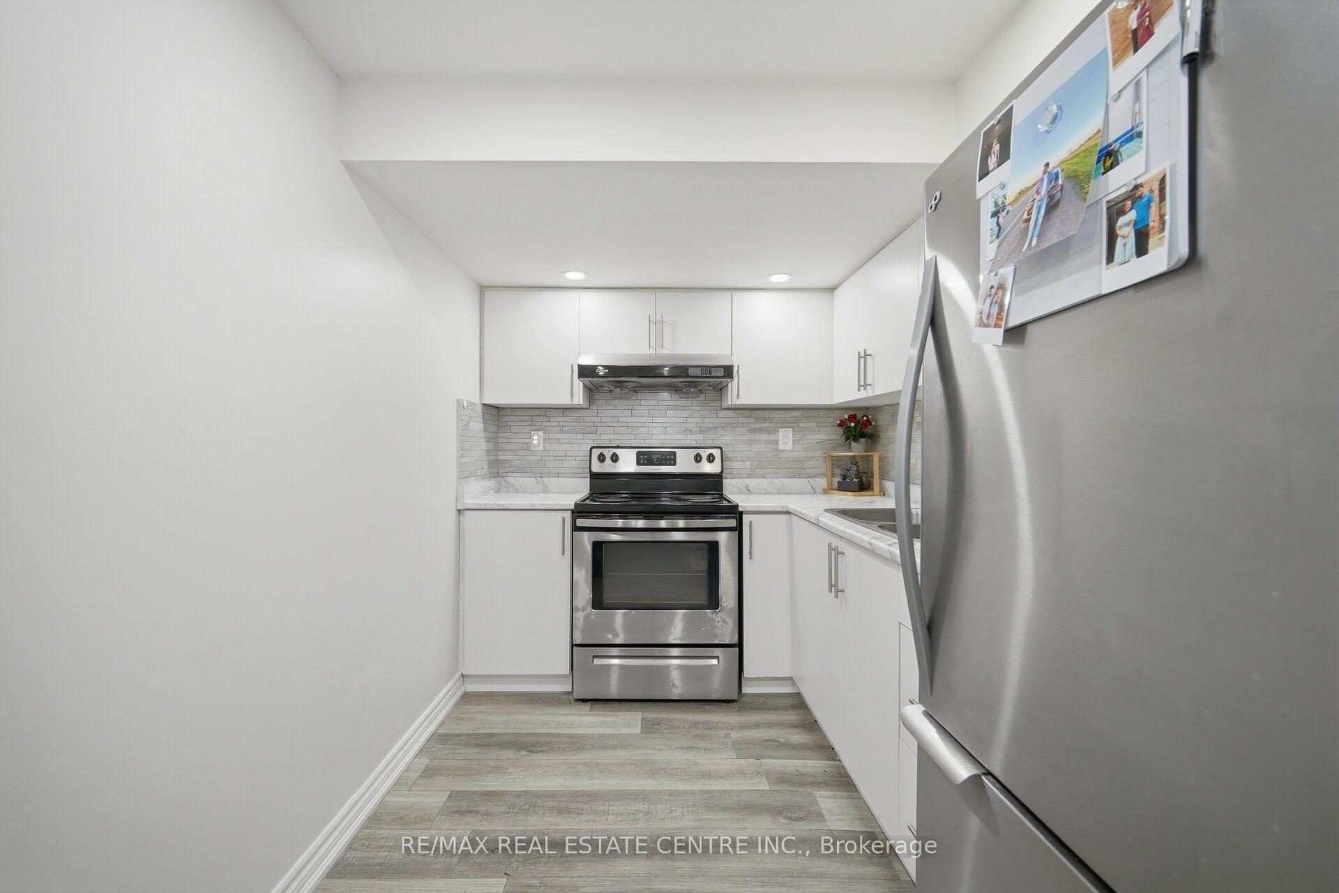 Photo 23 of 5 Delambray Street W, Brampton, Sandringham-Wellington — HOMEH