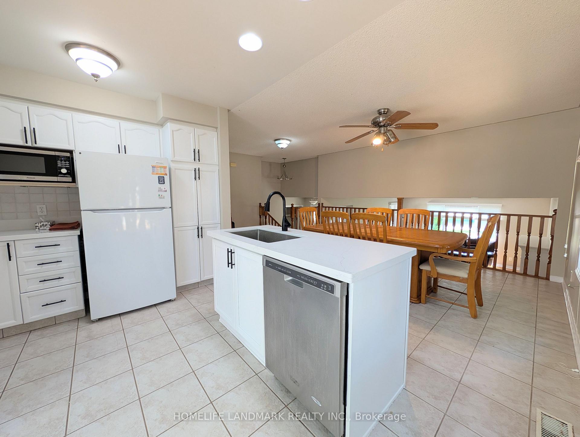 Photo 12 of 3 Pacifico Place, St. Catharines, Grapeview — HOMEH