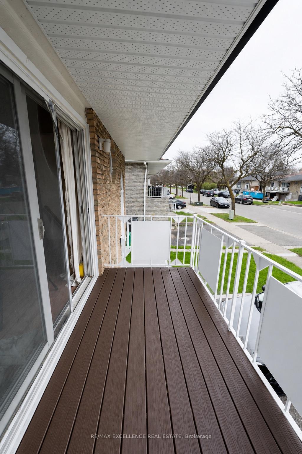 Photo 8 of 144 Abell Drive, Brampton, Madoc — HOMEH