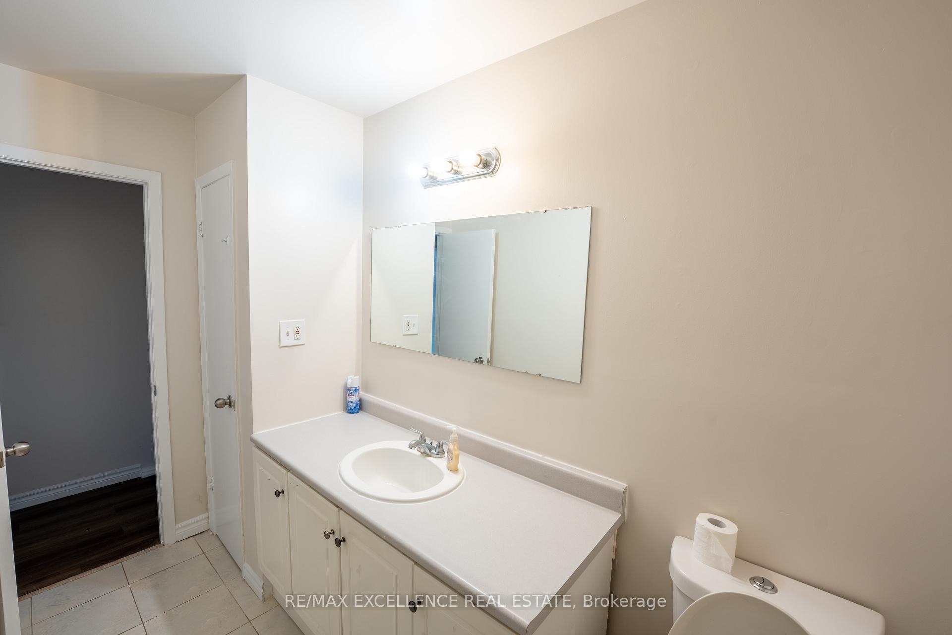 Photo 24 of 144 Abell Drive, Brampton, Madoc — HOMEH