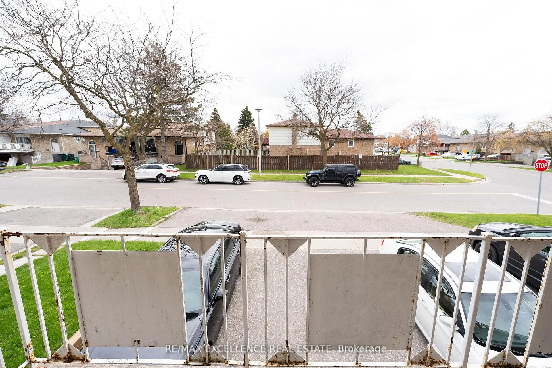 Photo 15 of 144 Abell Drive, Brampton, Madoc — HOMEH