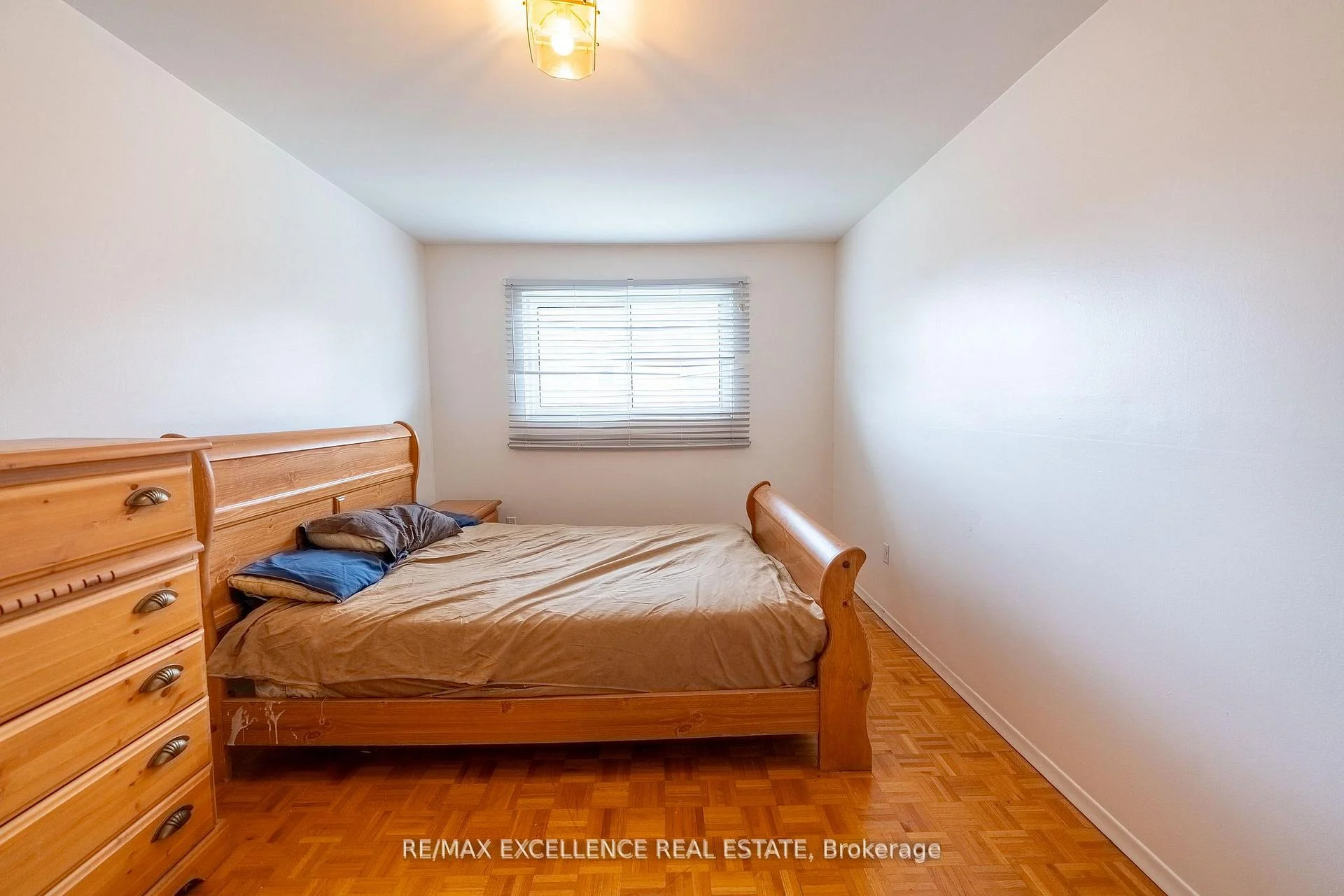 Photo 43 of 144 Abell Drive, Brampton, Madoc — HOMEH