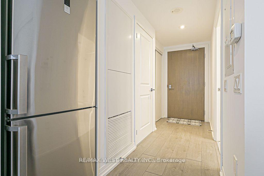 Photo 5 of Unit 1124, 251 Jarvis Street, Toronto, Moss Park — HOMEH