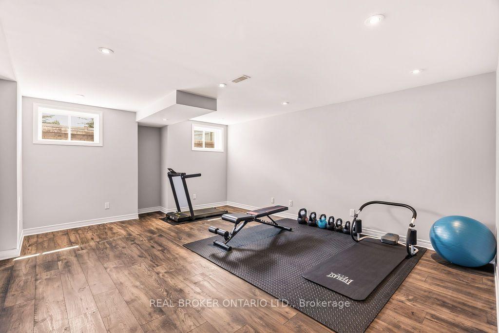 Photo 31 of 139 Trail Side Circle, Ottawa, Springridge/East Village — HOMEH