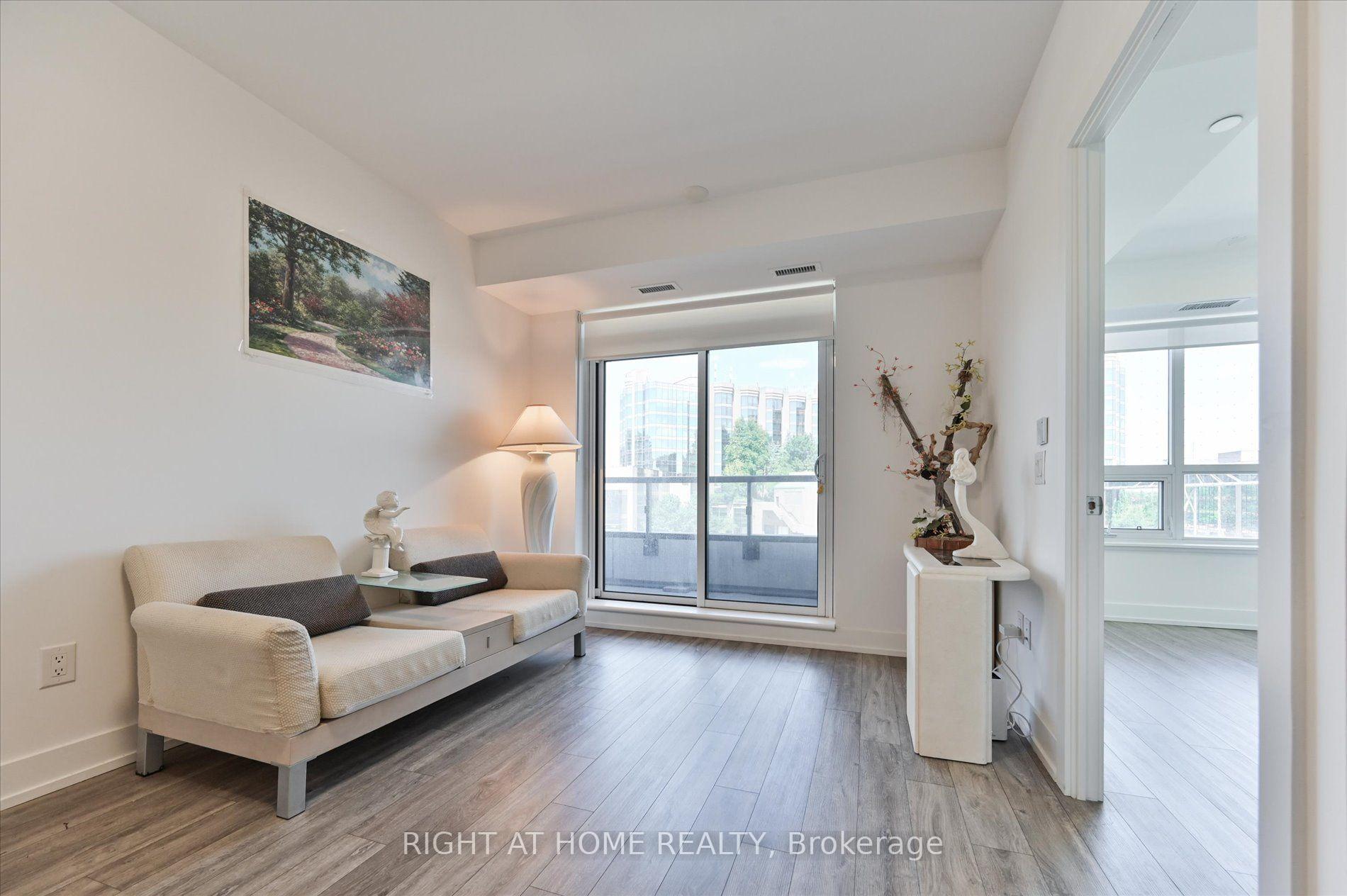 Photo 9 of Unit 510, 9 Clegg Road, Markham, Unionville — HOMEH