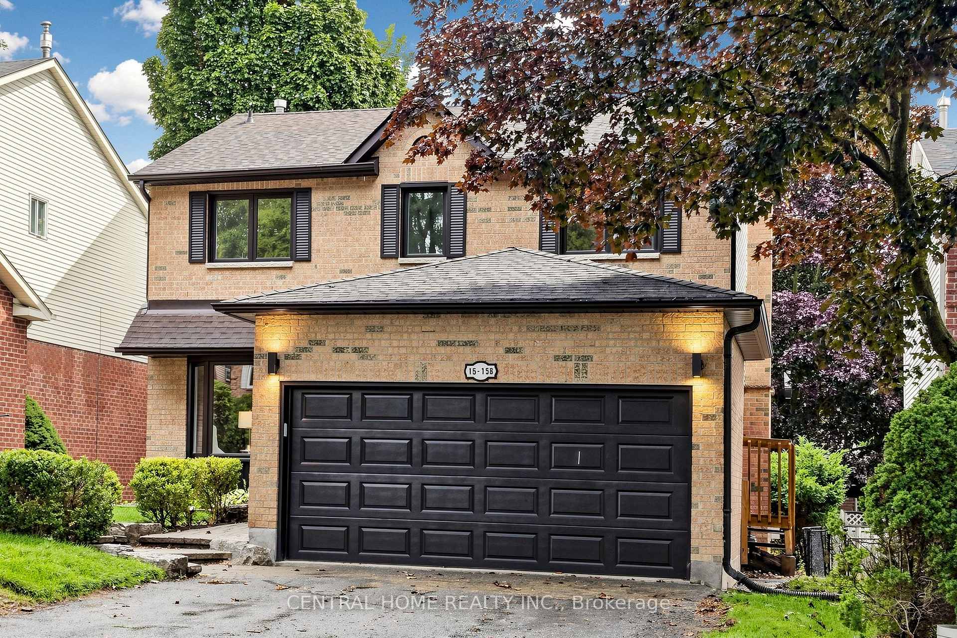 Photo 2 of 15 Closs Square, Aurora, Aurora Village — HOMEH