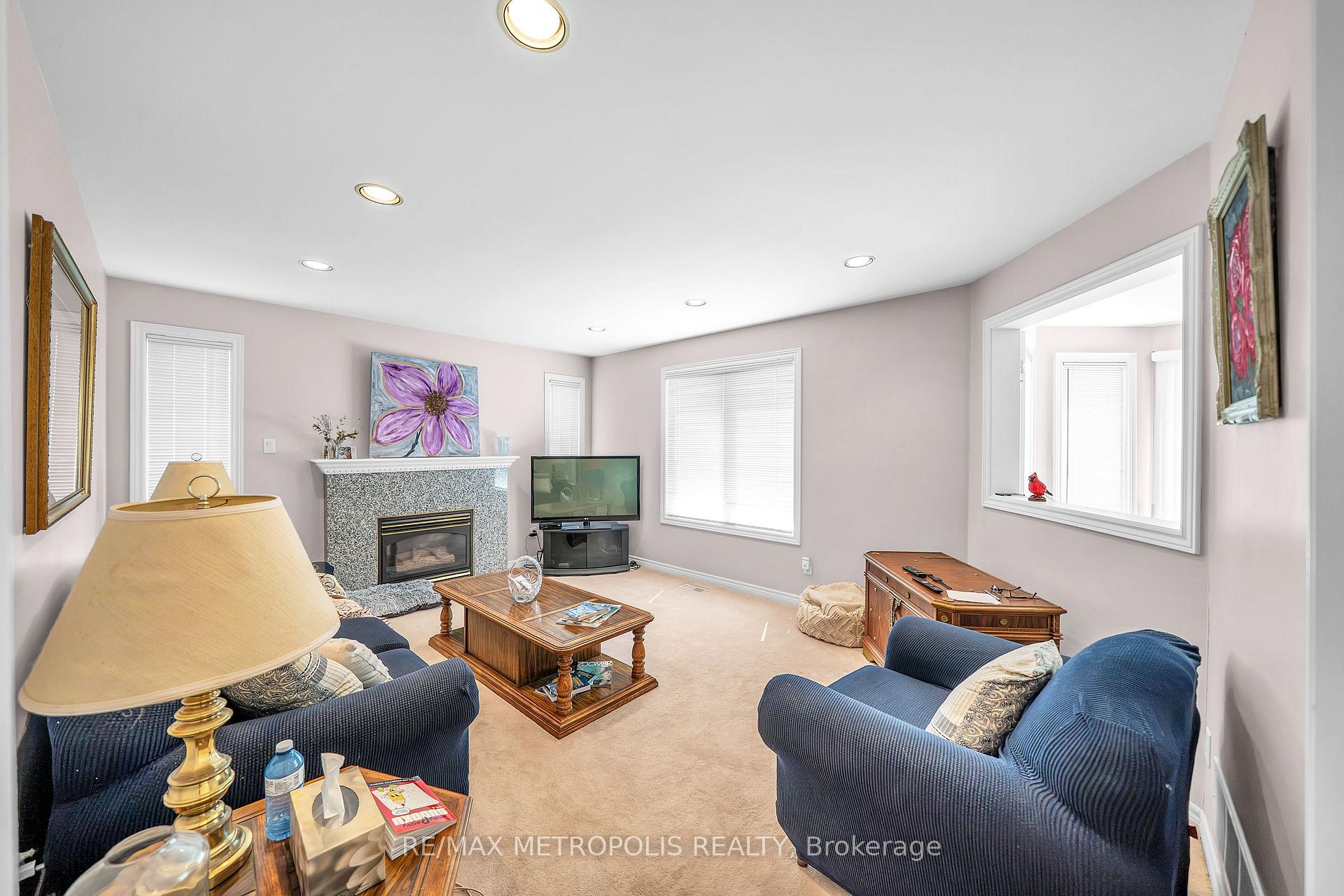 Photo 12 of 5097 14th Avenue, Markham, Milliken Mills East — HOMEH