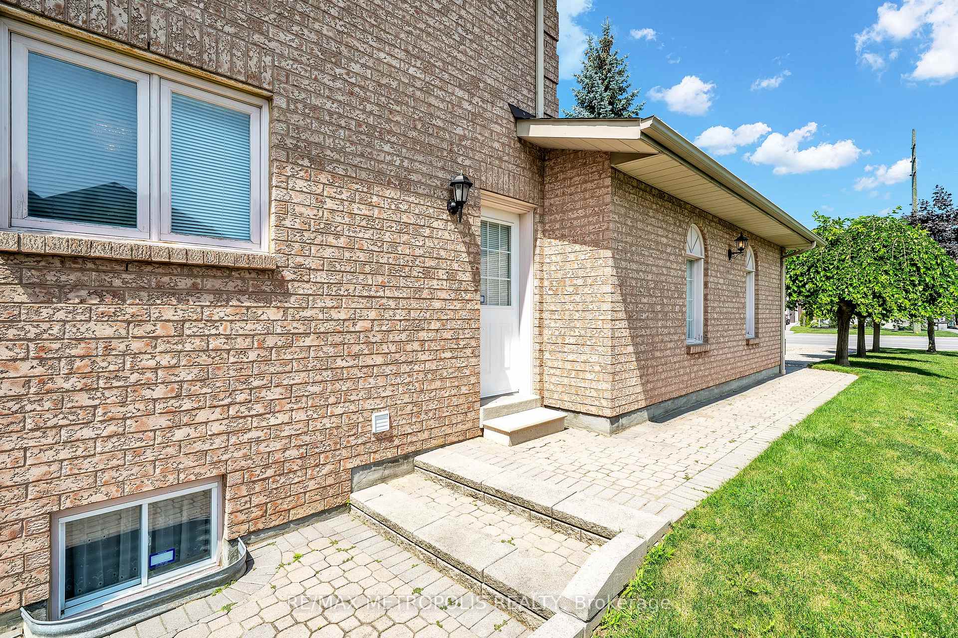 Photo 26 of 5097 14th Avenue, Markham, Milliken Mills East — HOMEH