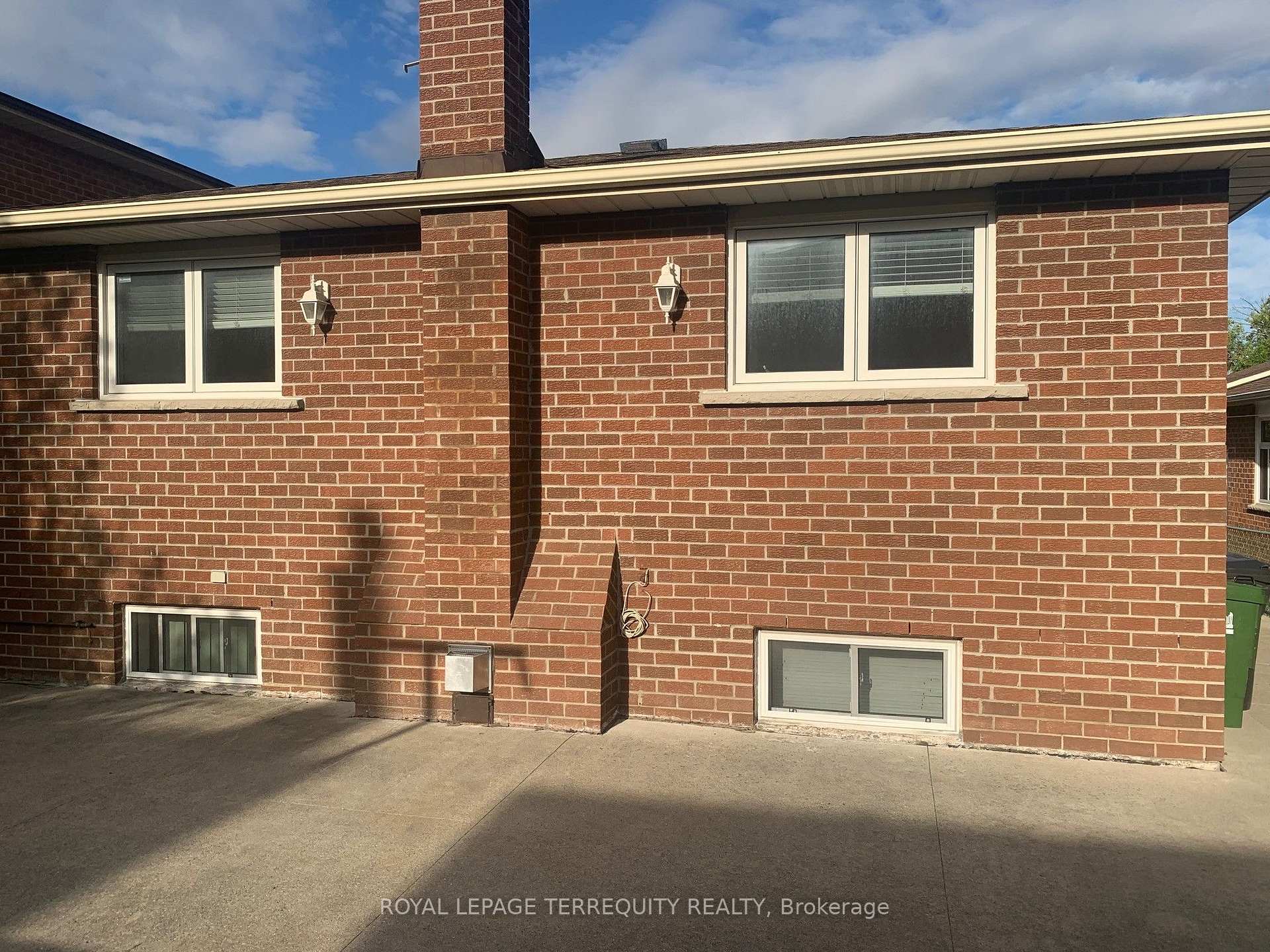 Photo 20 of 30 Gihon Spring Drive, Etobicoke, Mount Olive-Silverstone-Jamestown — HOMEH