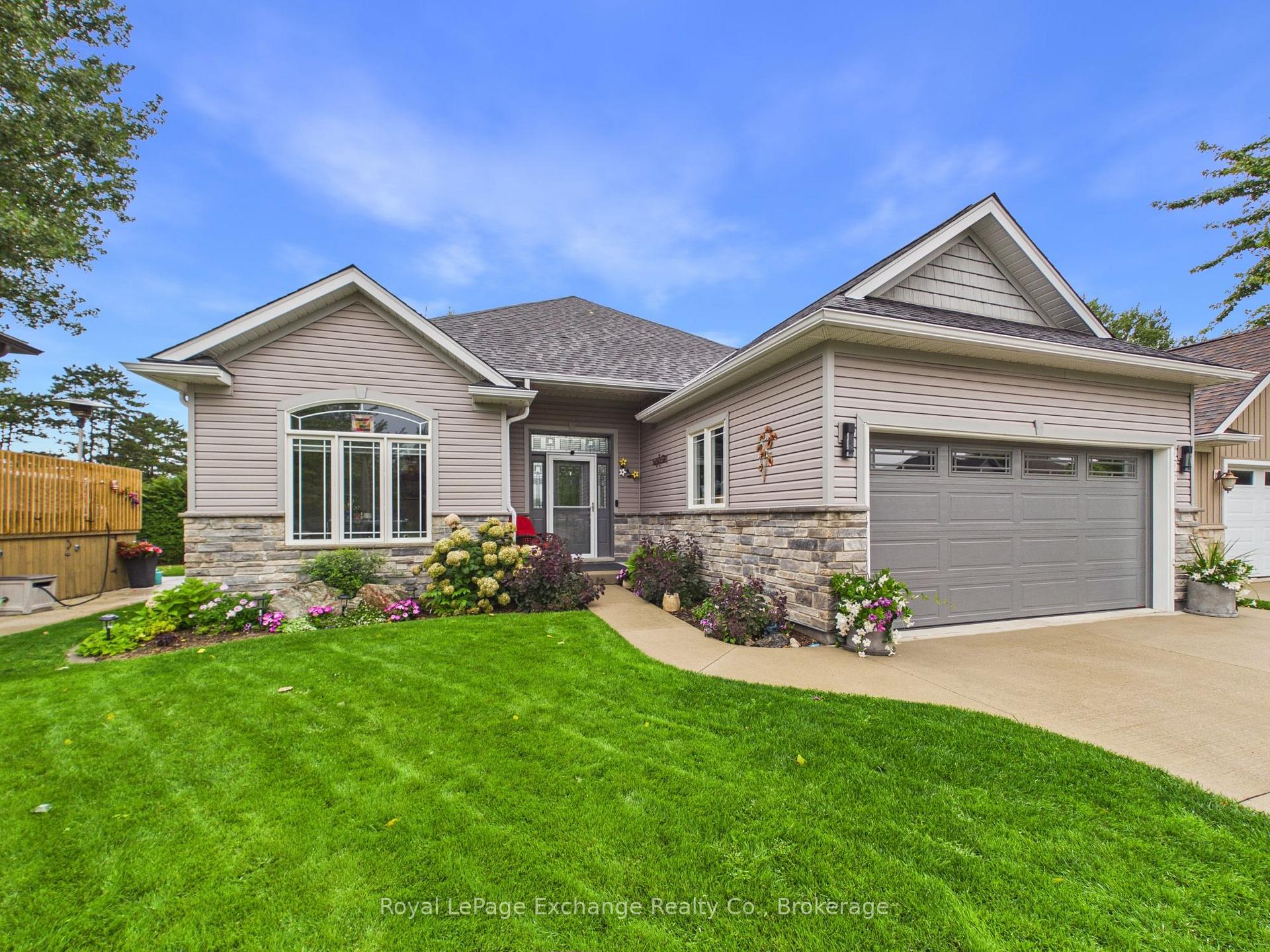 Photo of 206 Gregor Drive