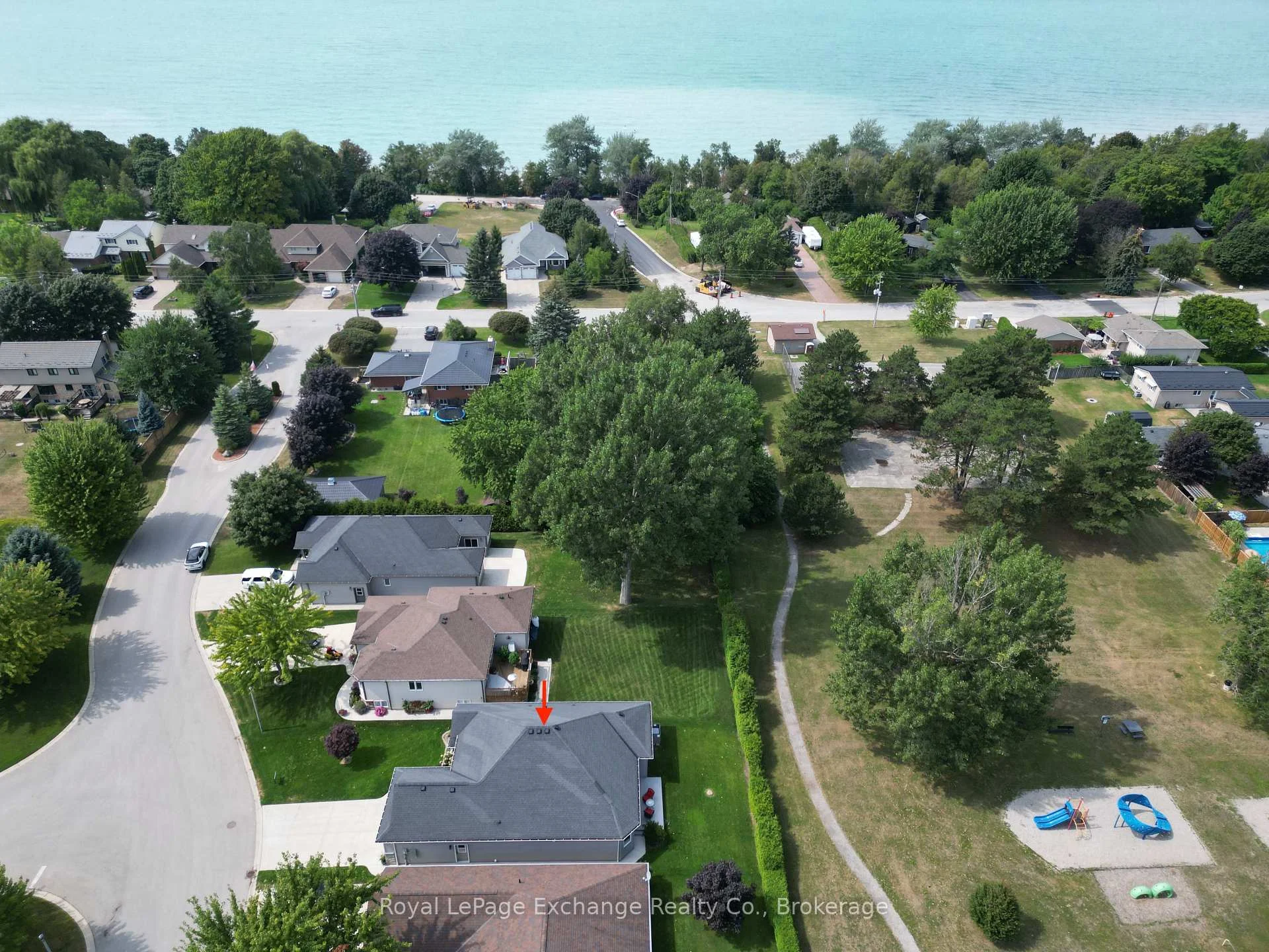 Photo 43 of 206 Gregor Drive, Huron-Kinloss — HOMEH