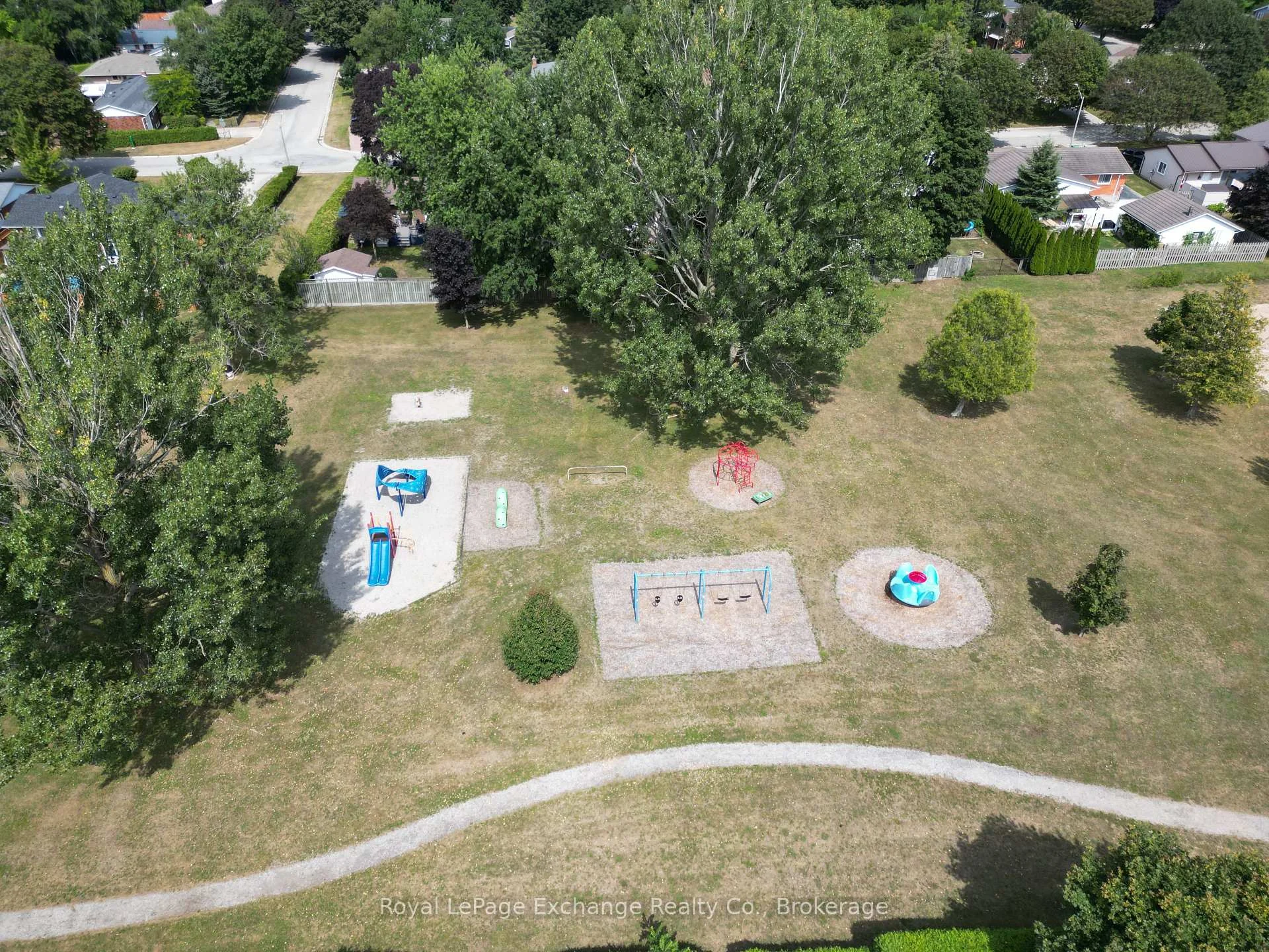 Photo 45 of 206 Gregor Drive, Huron-Kinloss — HOMEH