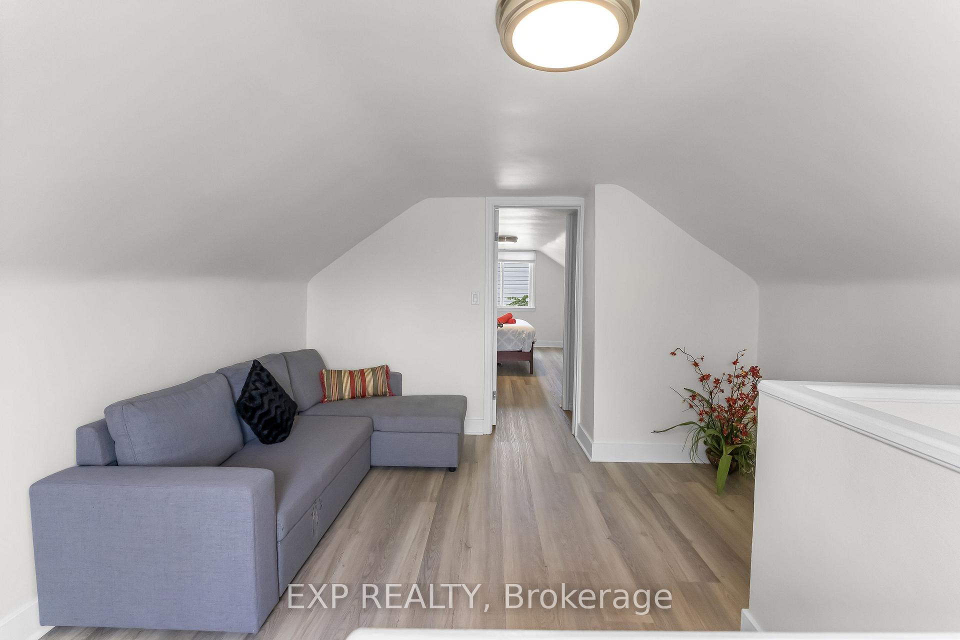 Photo 22 of 6304 Finlay Avenue, Niagara Falls, Dorchester — HOMEH