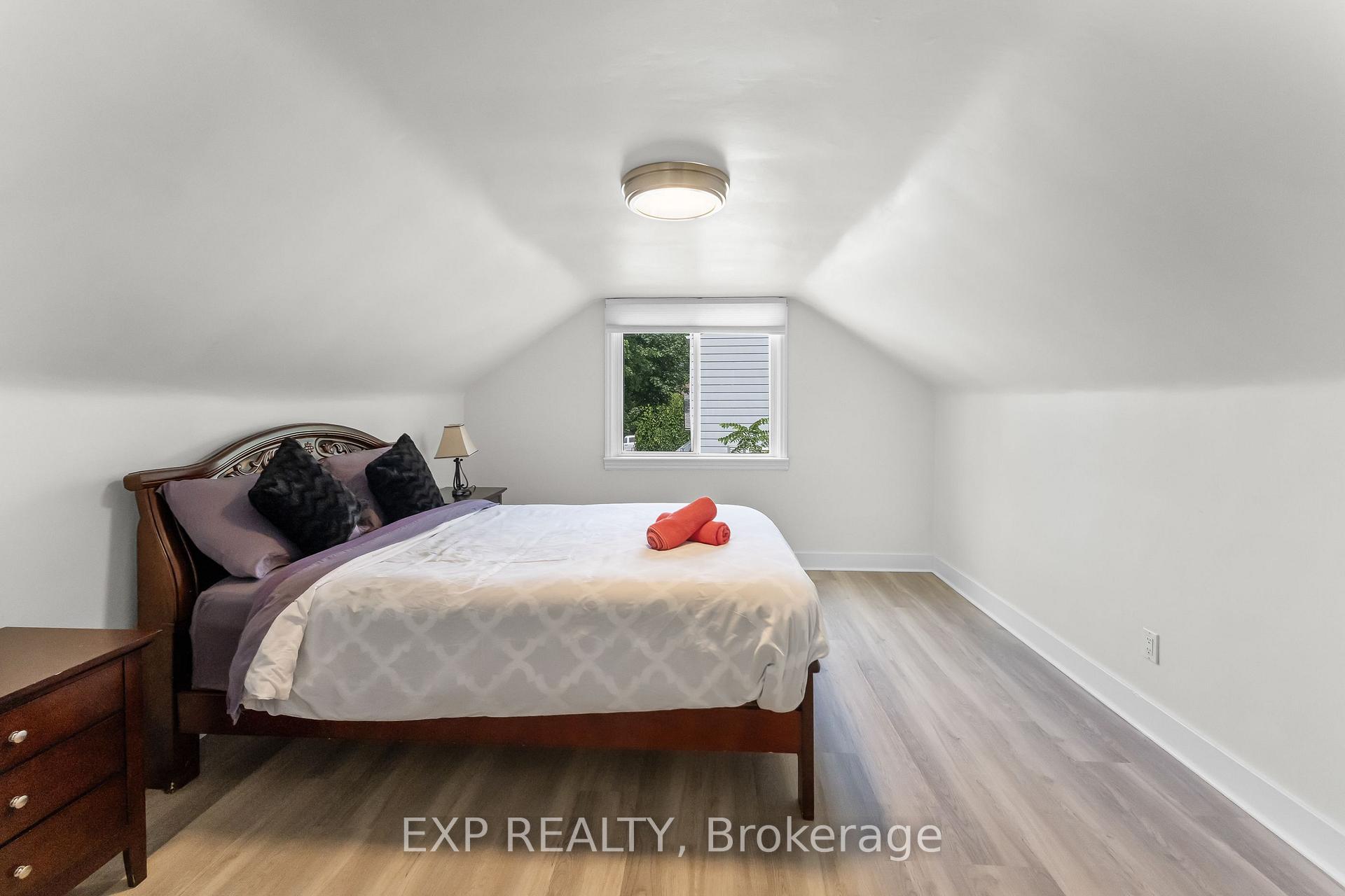 Photo 24 of 6304 Finlay Avenue, Niagara Falls, Dorchester — HOMEH