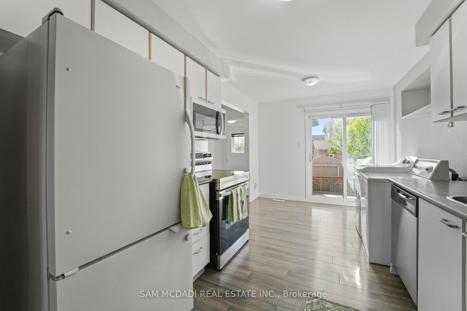 Photo 8 of 87 Rundle Crescent, Barrie, Holly — HOMEH