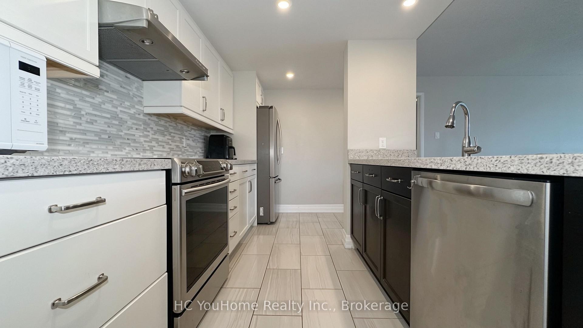 Photo 2 of Unit 411, 2 Raymerville Drive, Markham, Raymerville — HOMEH