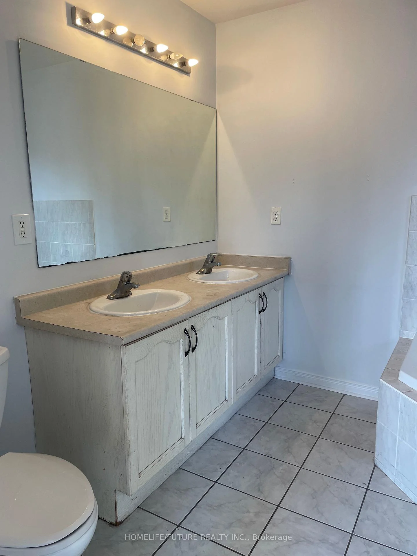 Photo 24 of Unit Main & 2nd, 78 Jack Monkman Crescent, Markham, Cedarwood — HOMEH