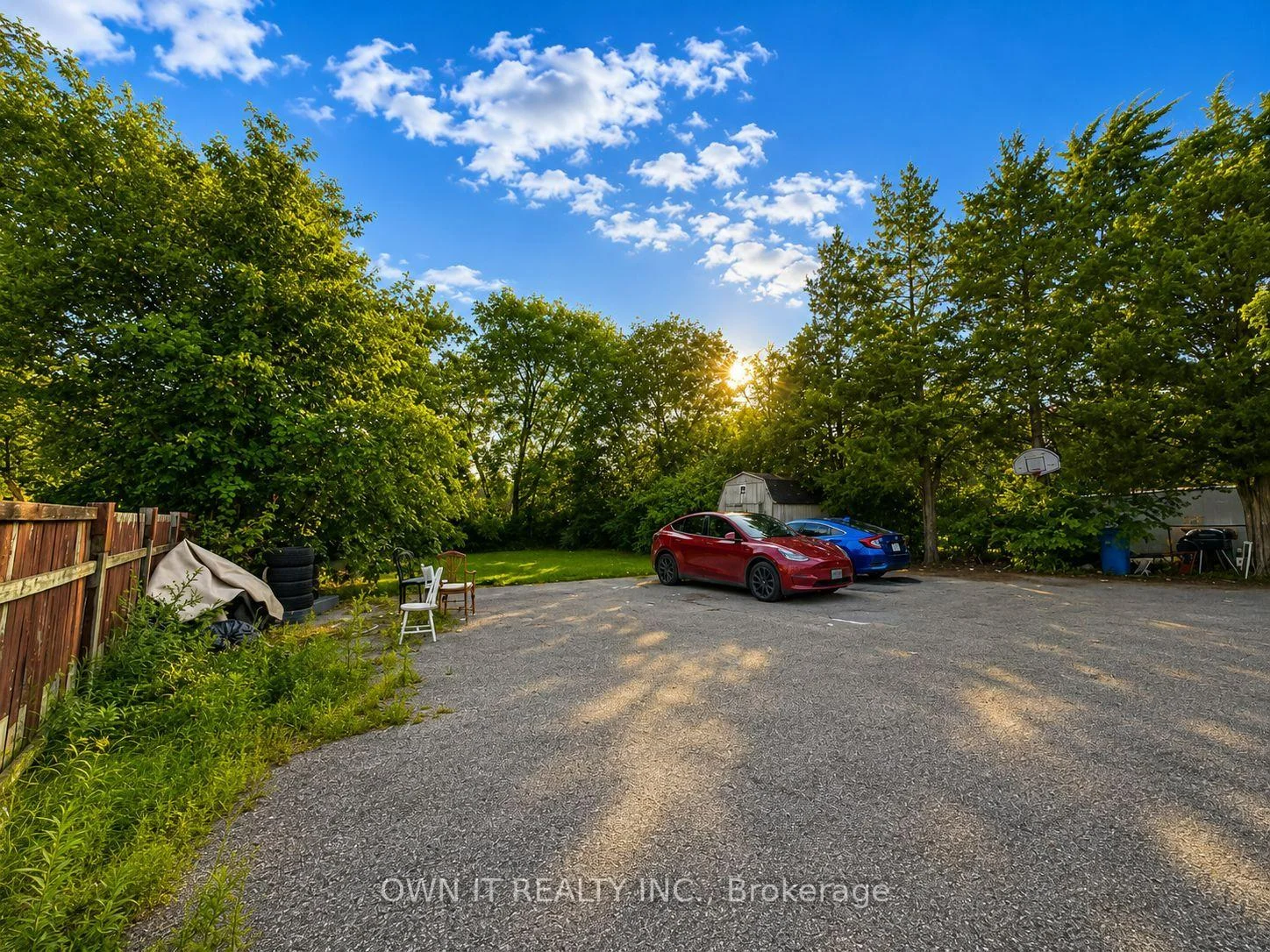 Photo 37 of 7104 Goreway Drive, Mississauga, Malton — HOMEH