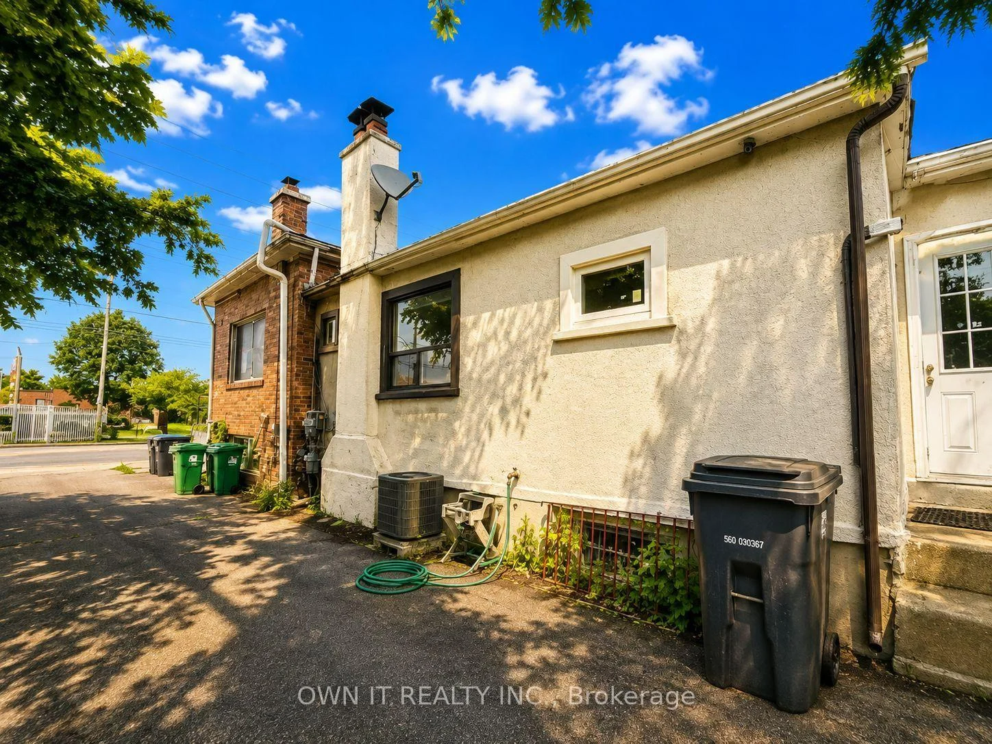 Photo 38 of 7104 Goreway Drive, Mississauga, Malton — HOMEH