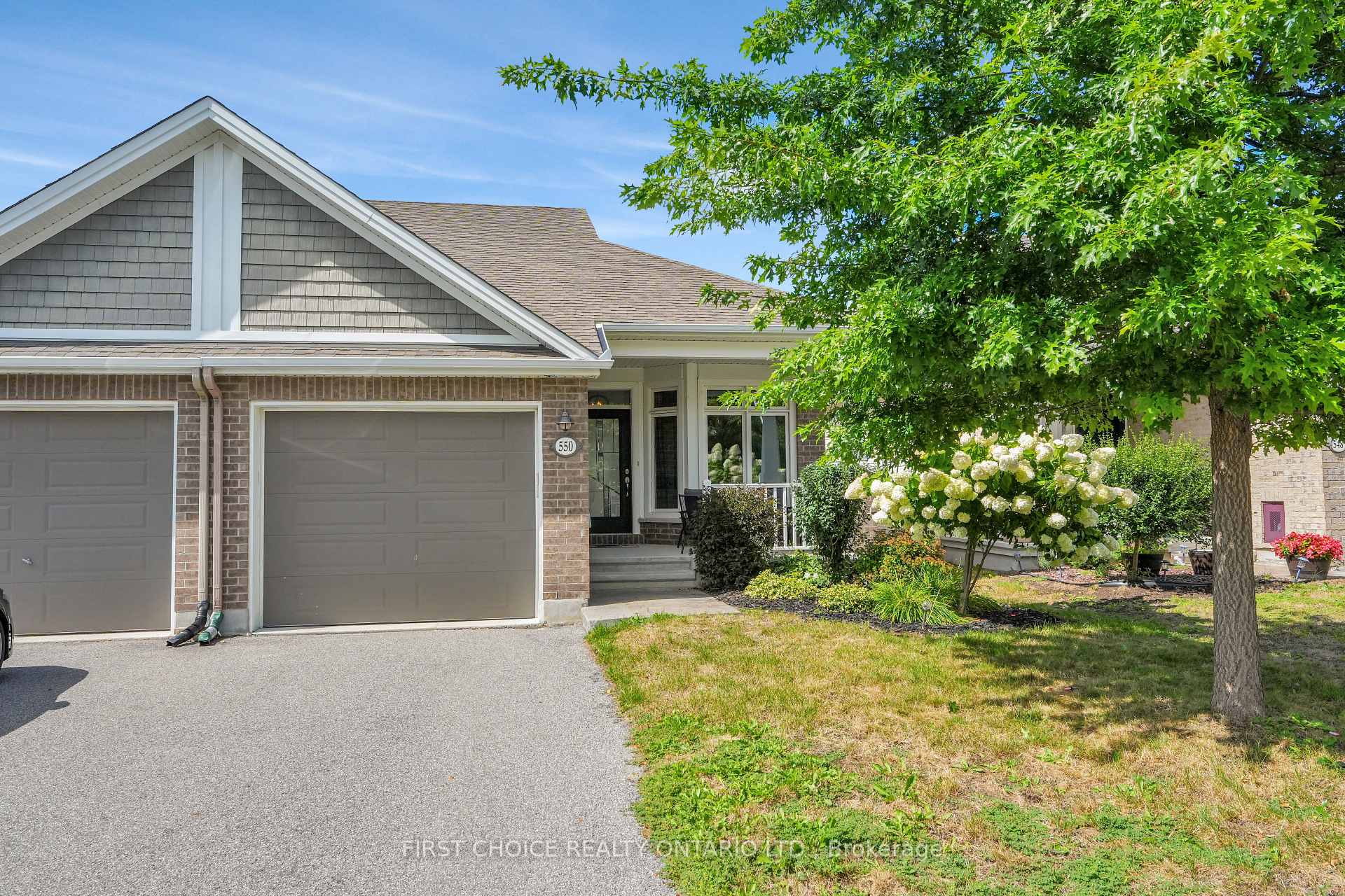 Photo 1 of 550 Silverbell Crescent, Ottawa, Blossom Park/Kemp Park/Findlay Creek — HOMEH
