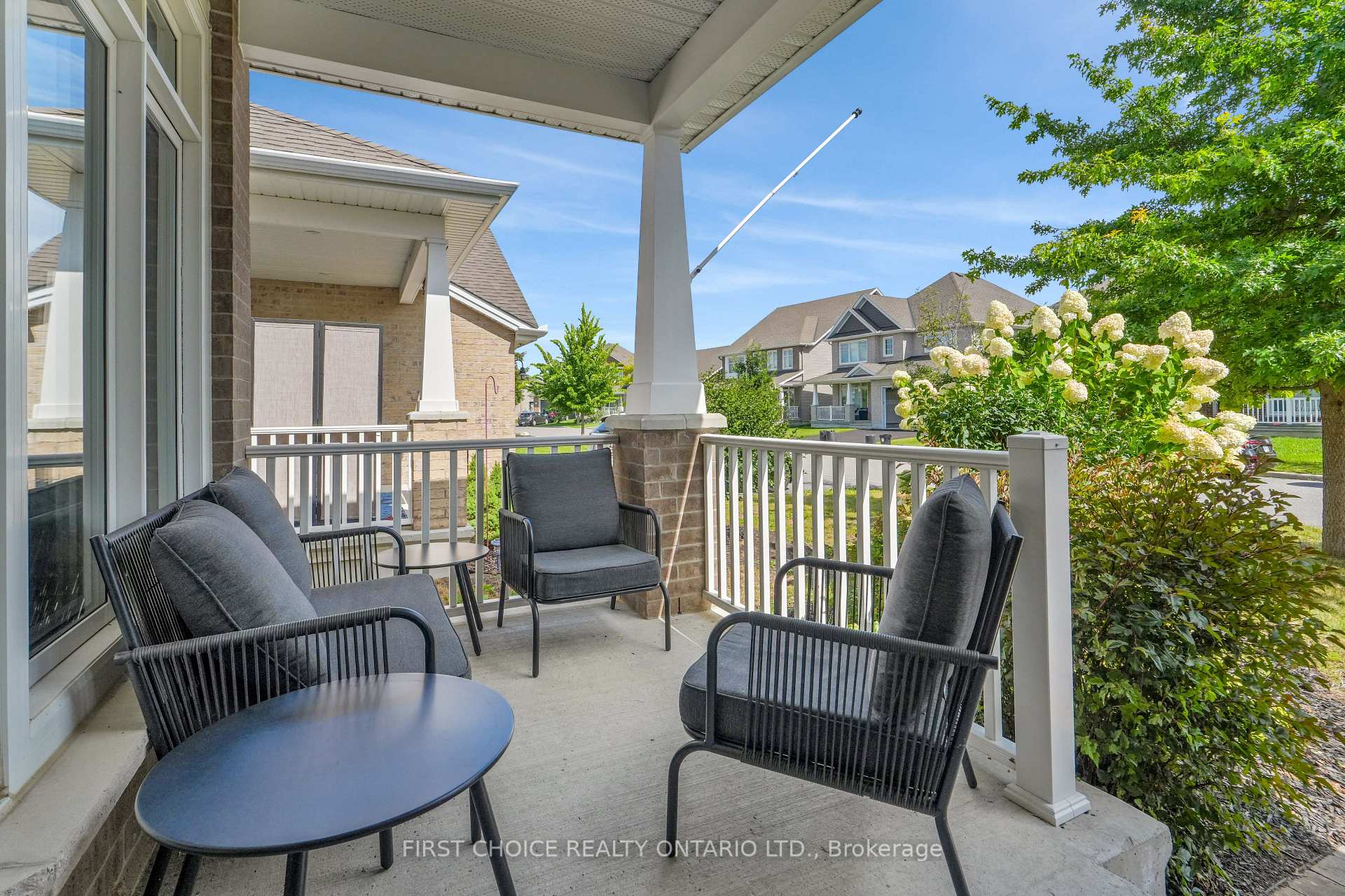 Photo 4 of 550 Silverbell Crescent, Ottawa, Blossom Park/Kemp Park/Findlay Creek — HOMEH
