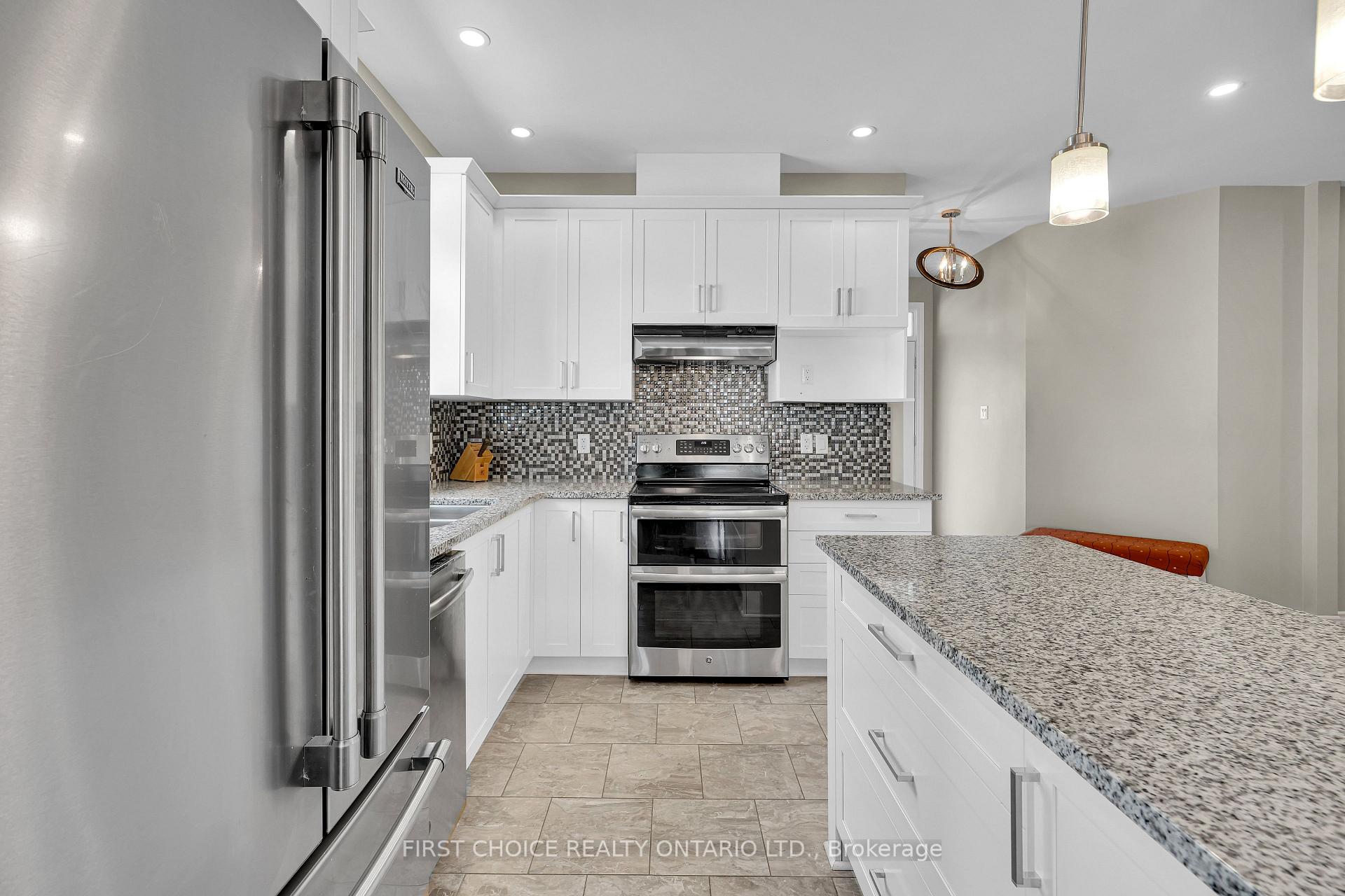 Photo 16 of 550 Silverbell Crescent, Ottawa, Blossom Park/Kemp Park/Findlay Creek — HOMEH