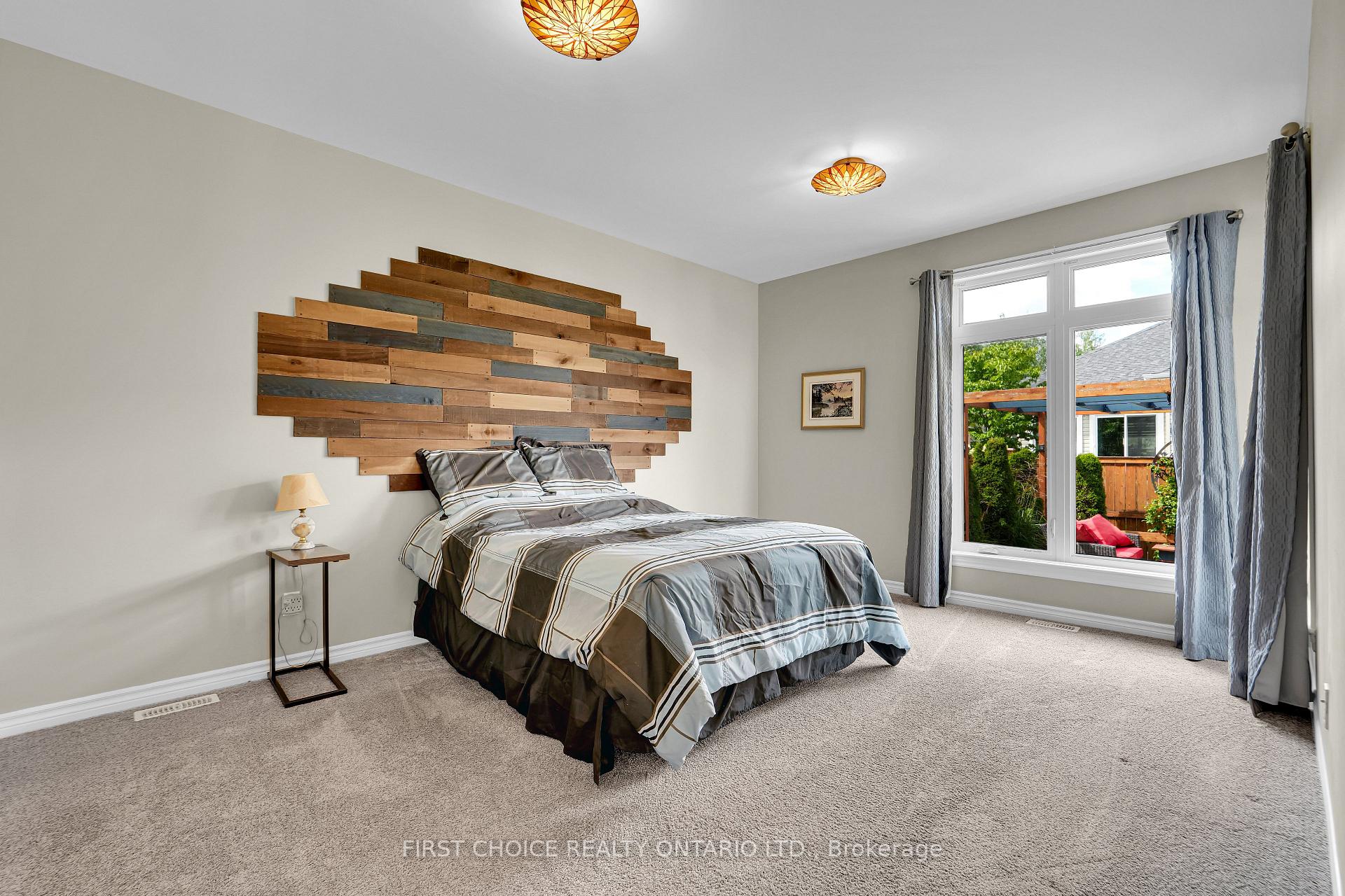 Photo 23 of 550 Silverbell Crescent, Ottawa, Blossom Park/Kemp Park/Findlay Creek — HOMEH