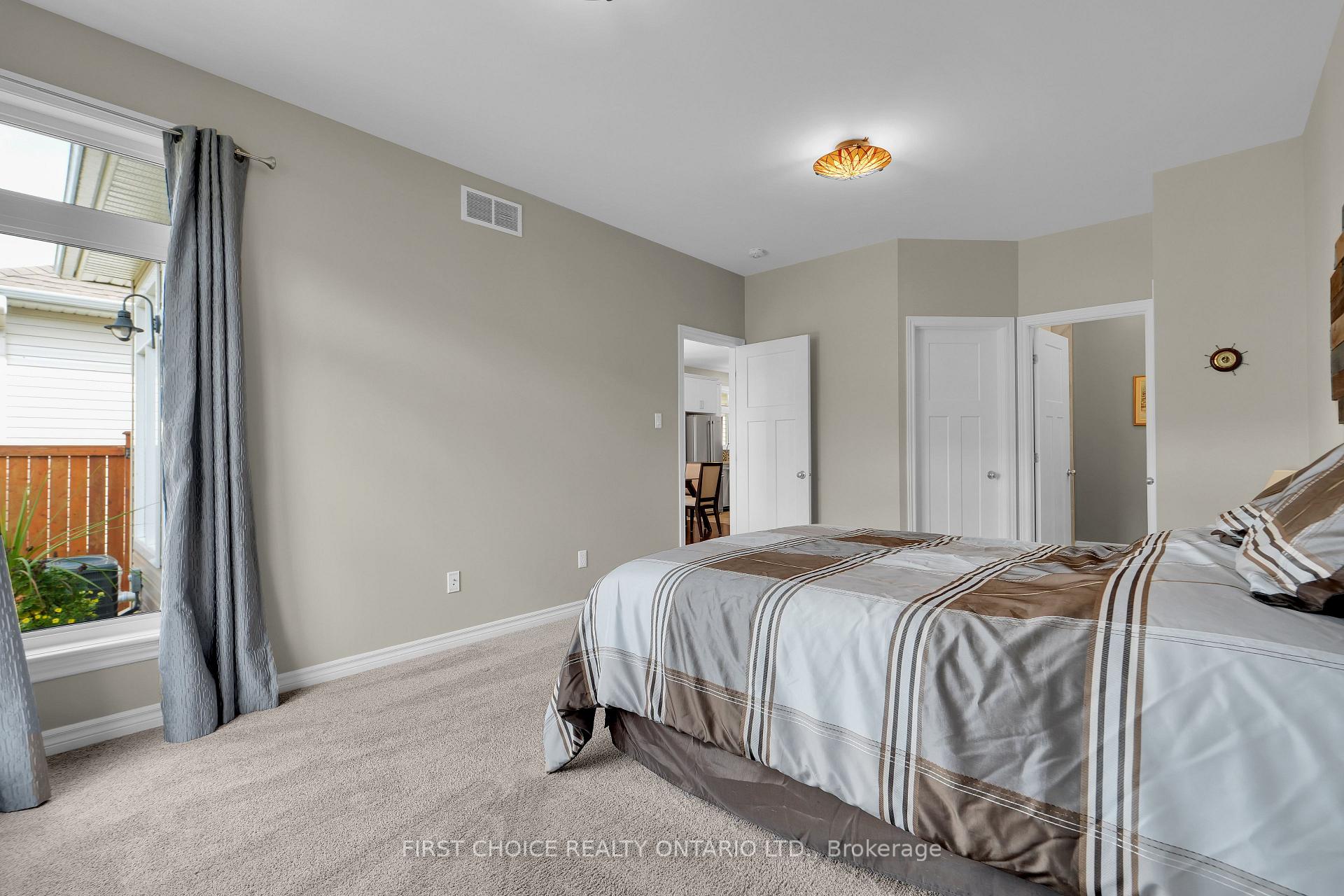 Photo 24 of 550 Silverbell Crescent, Ottawa, Blossom Park/Kemp Park/Findlay Creek — HOMEH